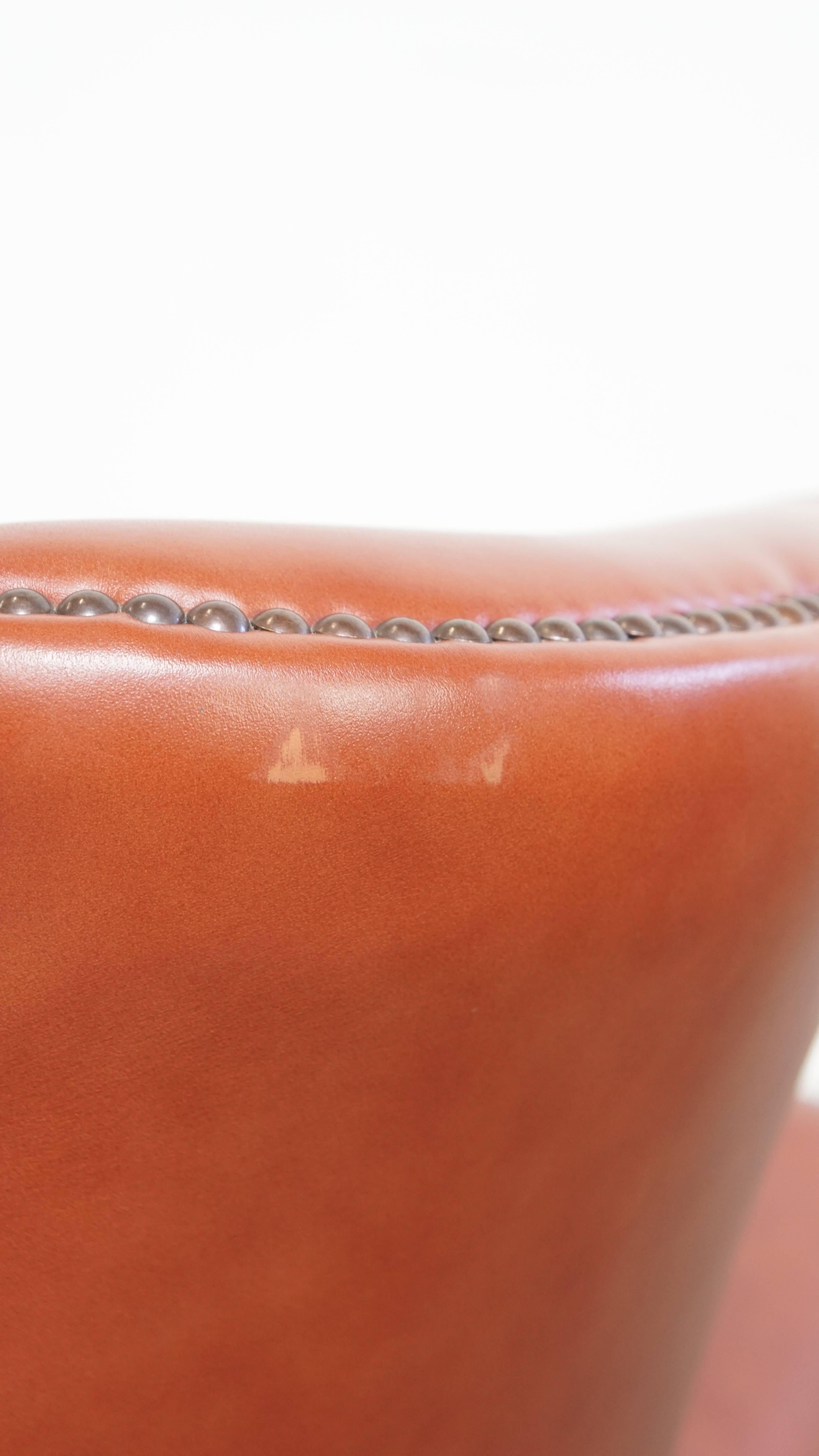 Sedia Chesterfield Wingback inglese in pelle di vacchetta in vendita 8