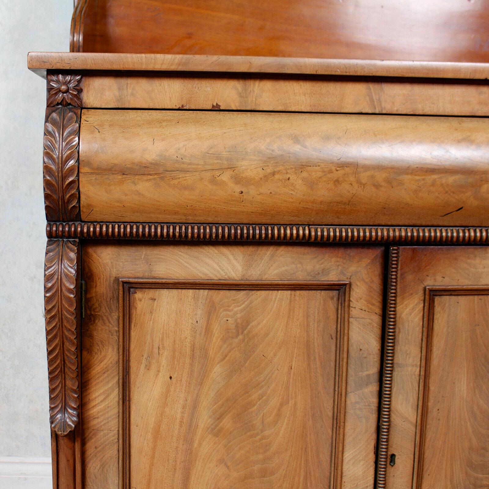 English Chiffonier Sideboard Cabinet Victorian 19th Century Mahogany For Sale 2