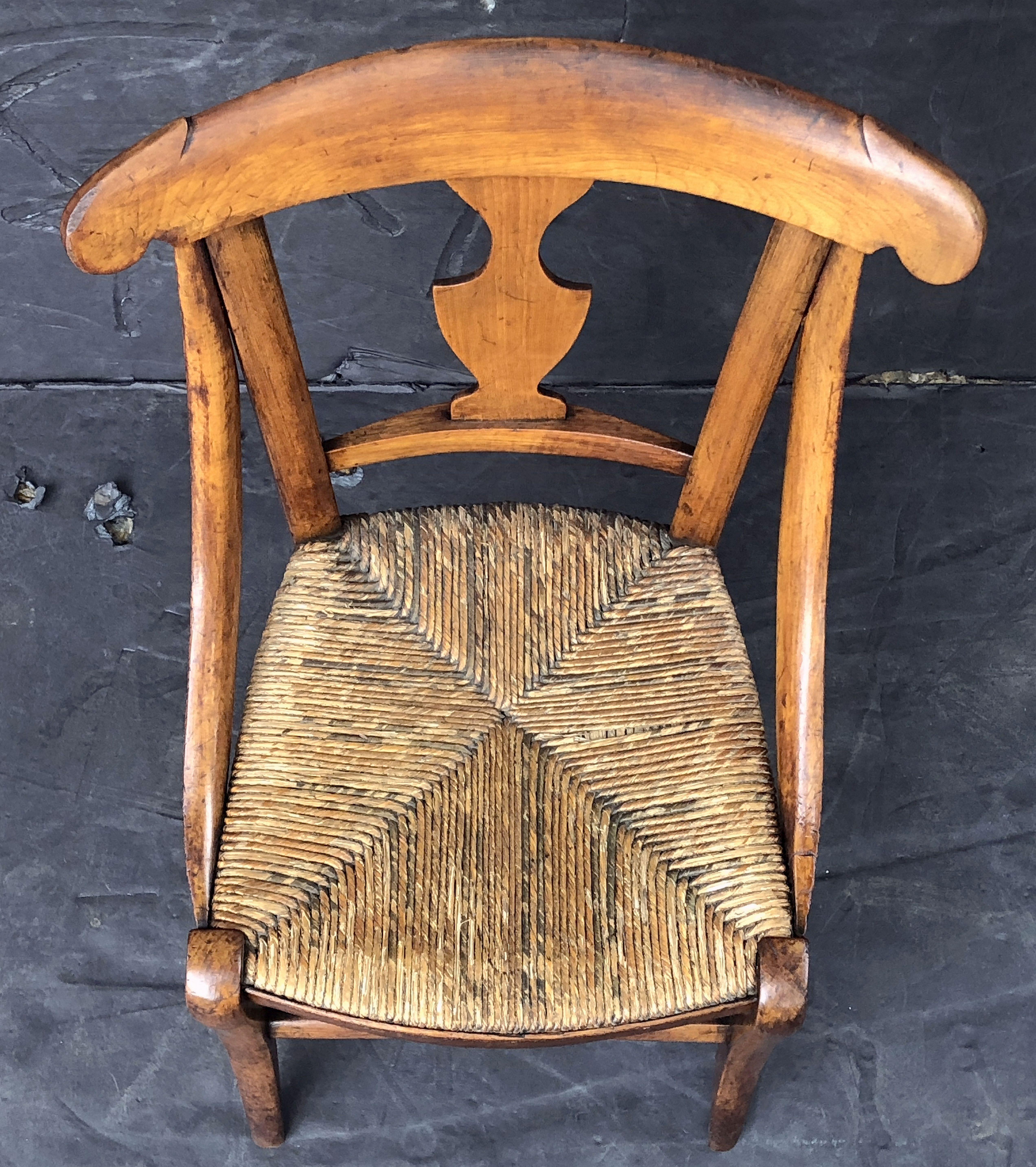 English Child's Chair with Rush Seat In Good Condition For Sale In Austin, TX
