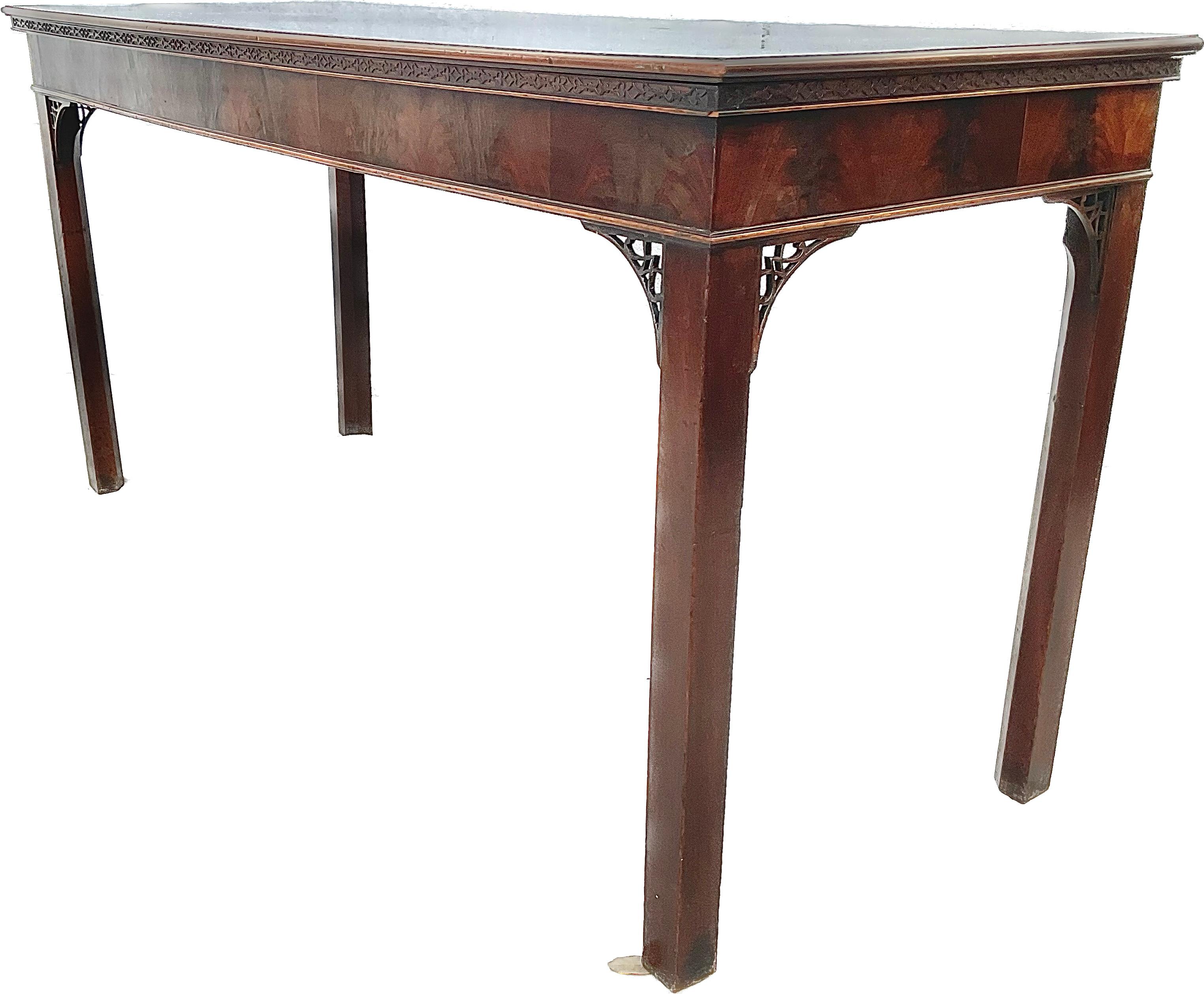 English Chinese Chippendale Mahogany Serving Table For Sale 3
