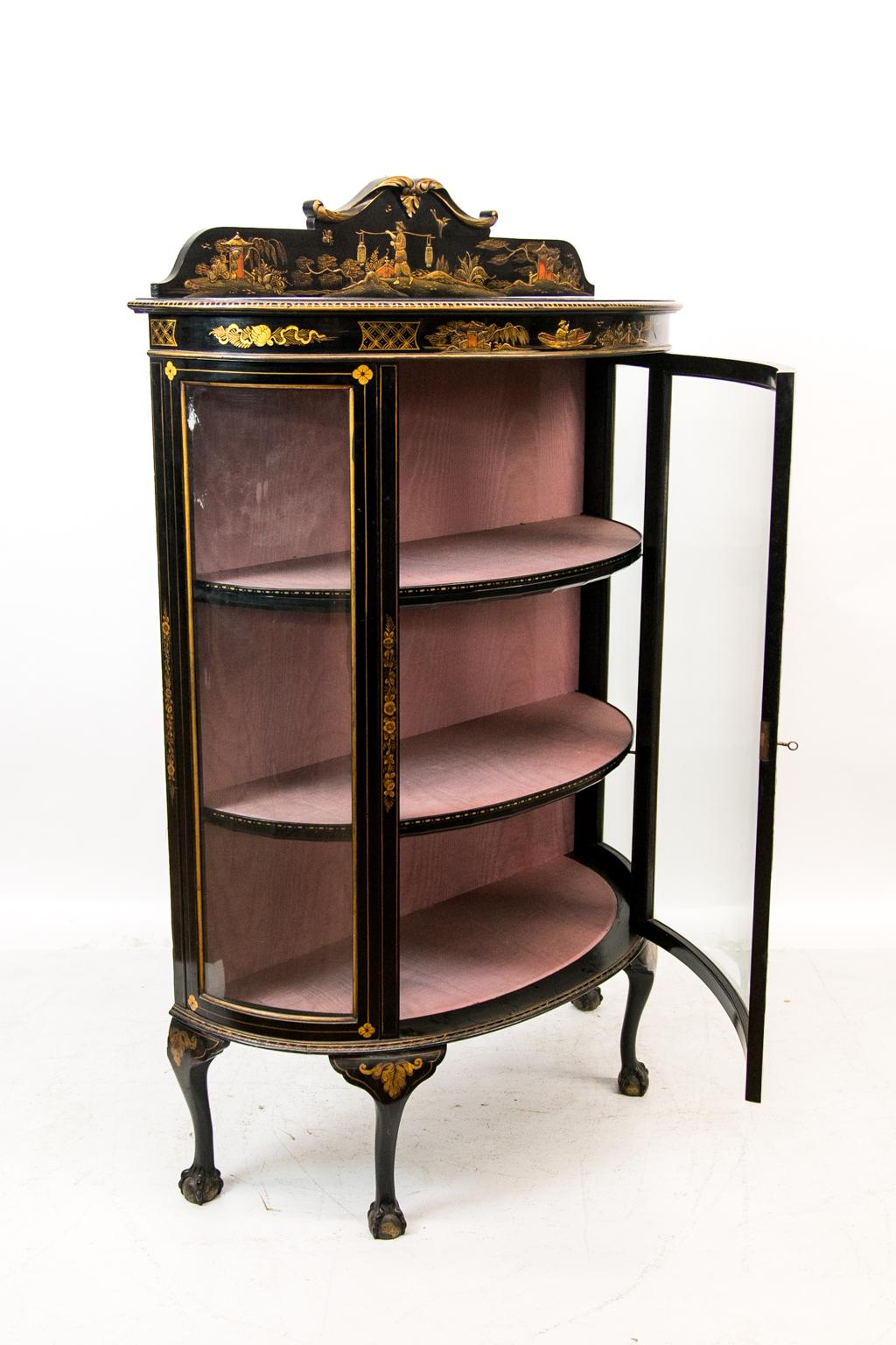  English Chinoiserie Display Case 7