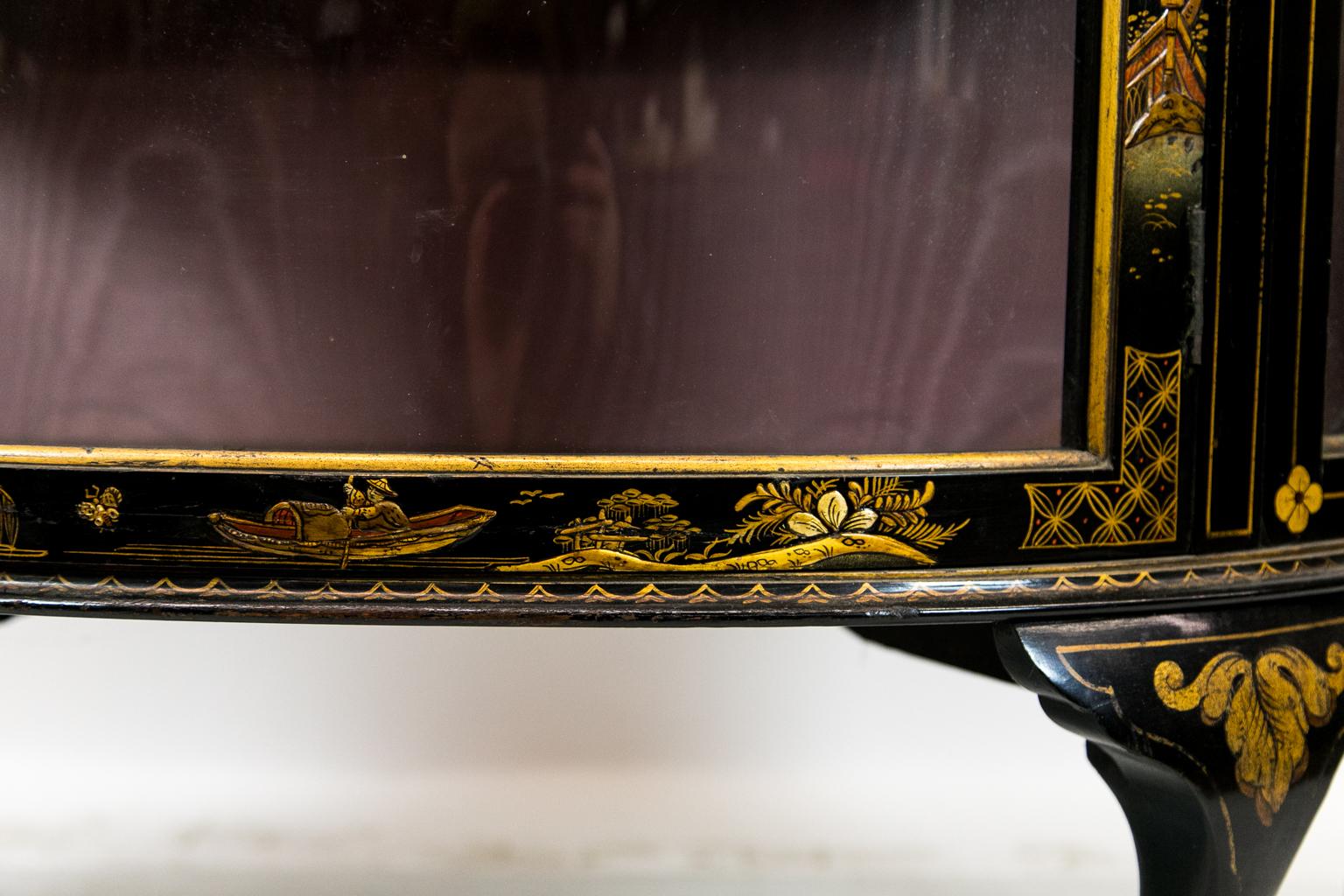  English Chinoiserie Display Case 3