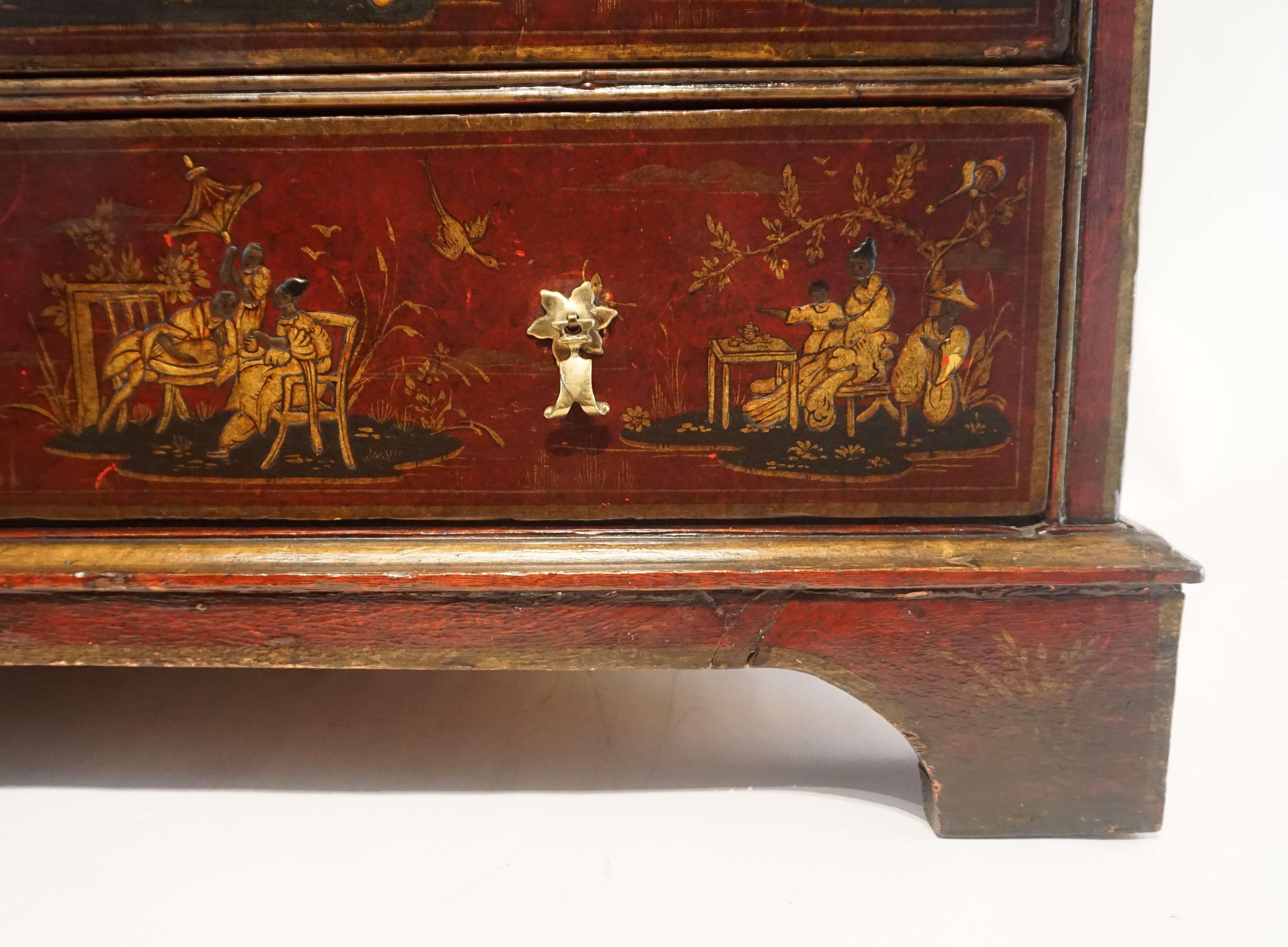 English Chinoiserie Red Japanned Chest of Drawers, circa 1720 8