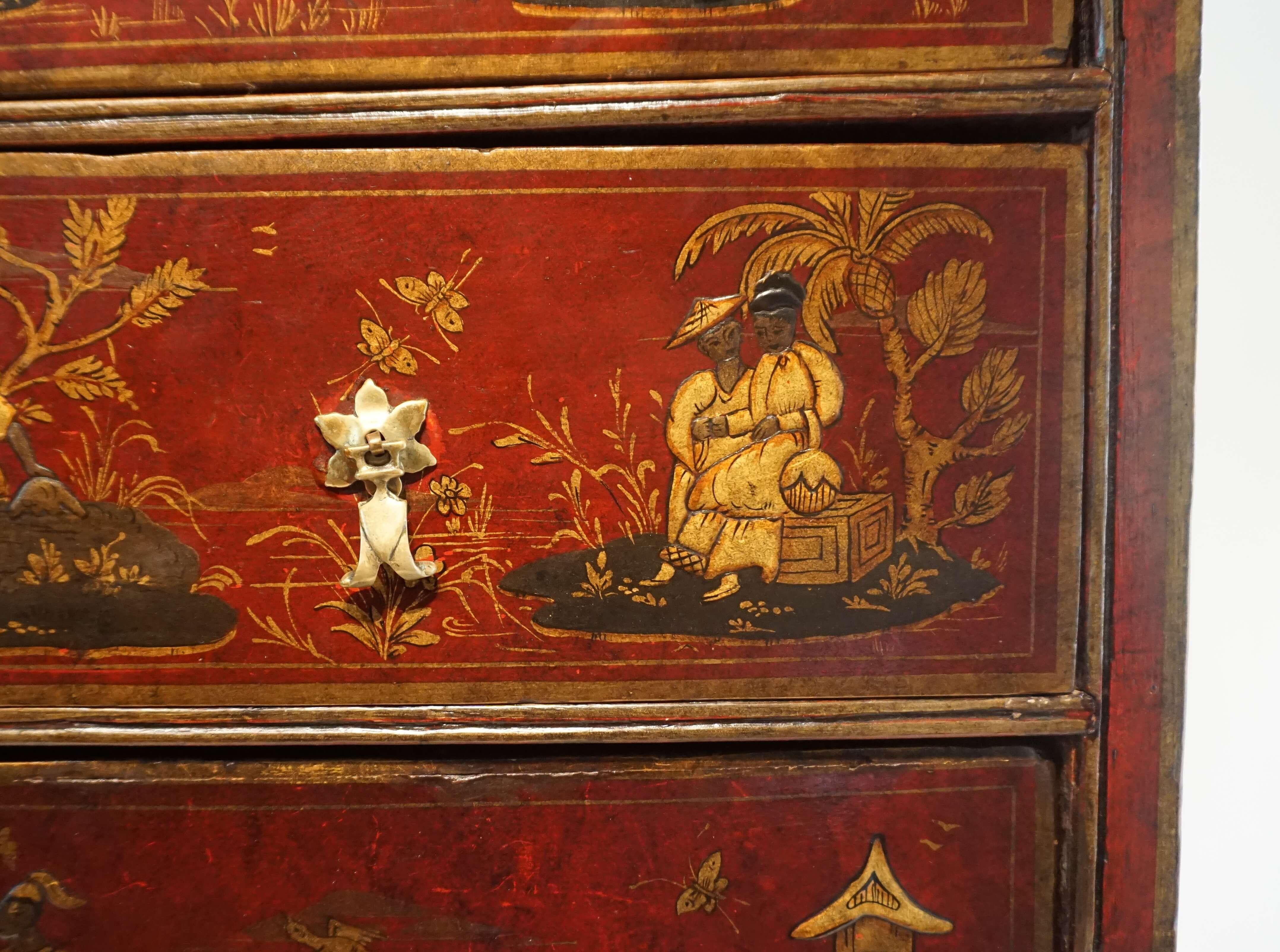 English Chinoiserie Red Japanned Chest of Drawers, circa 1720 2