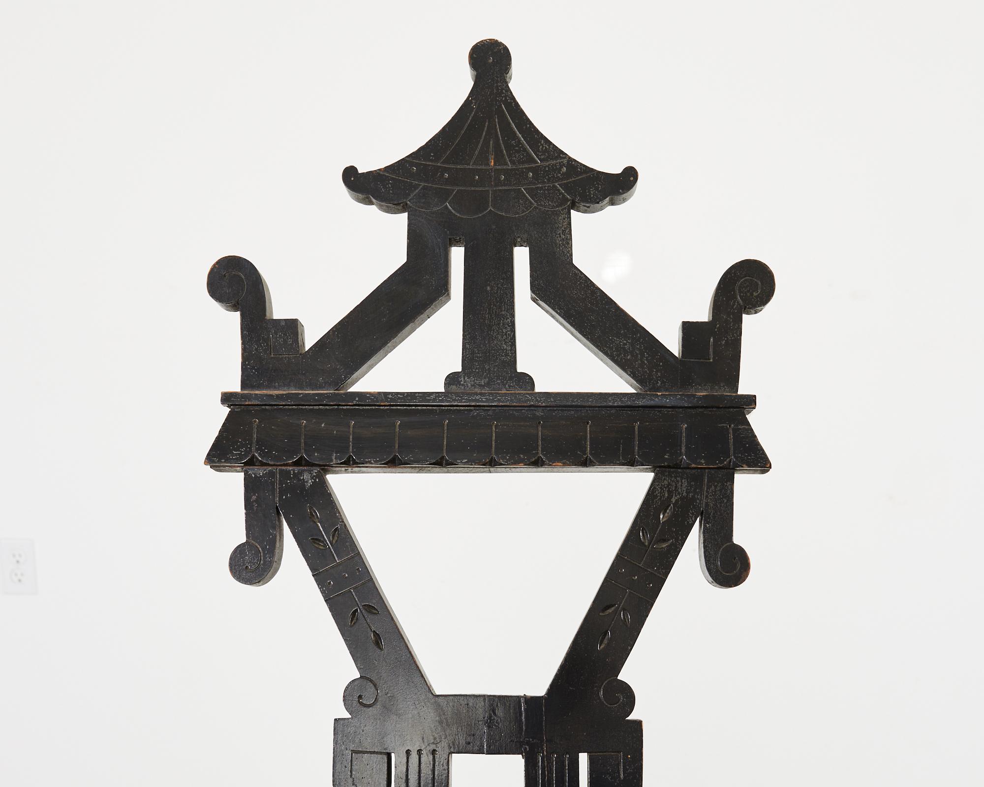 English Chinoiserie Style Ebonized Pagoda Artists Easel In Distressed Condition For Sale In Rio Vista, CA