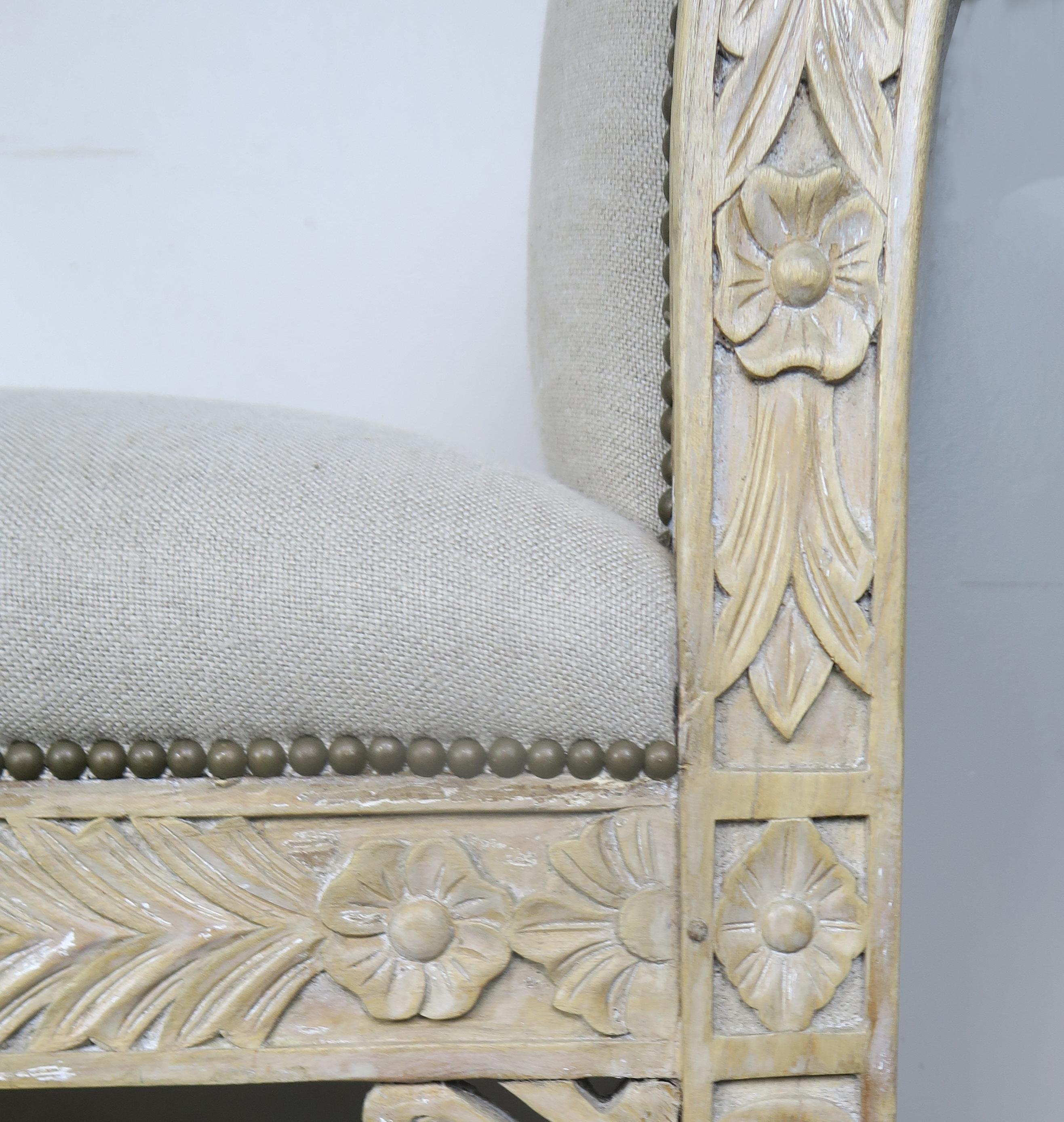 English Chinoiserie Style Six-Legged Bench In Distressed Condition In Los Angeles, CA