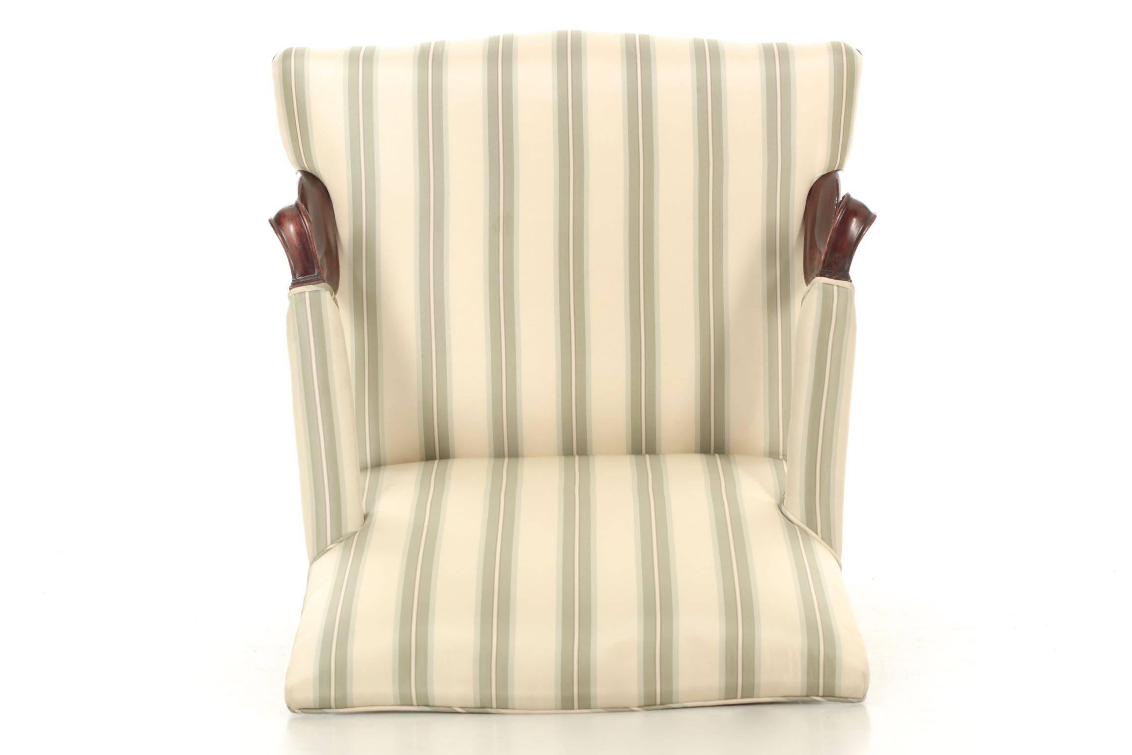 English Chippendale Antique Mahogany Lolling Armchair, 18th Century 5