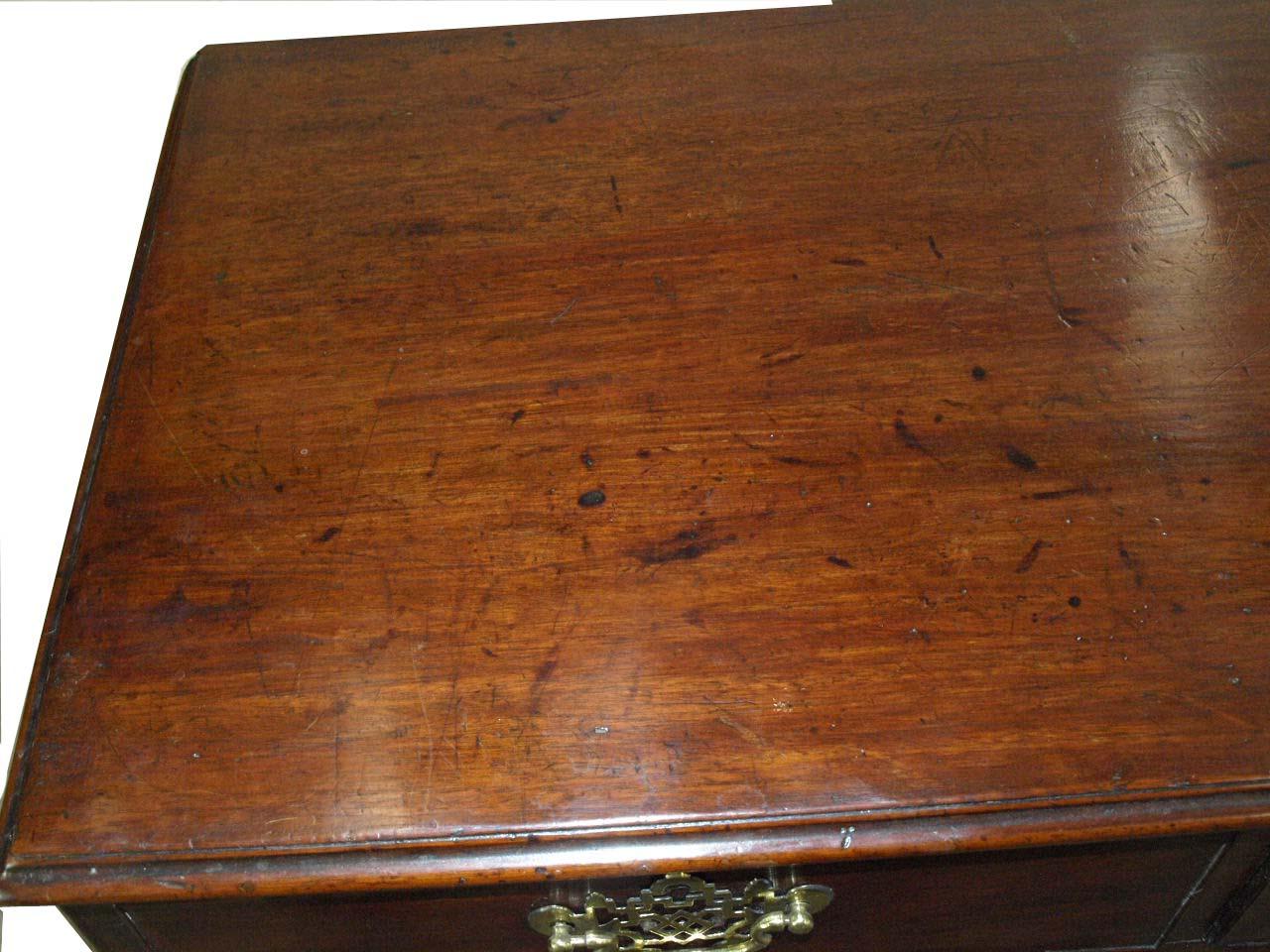 English Chippendale Bachelor's Chest For Sale 5