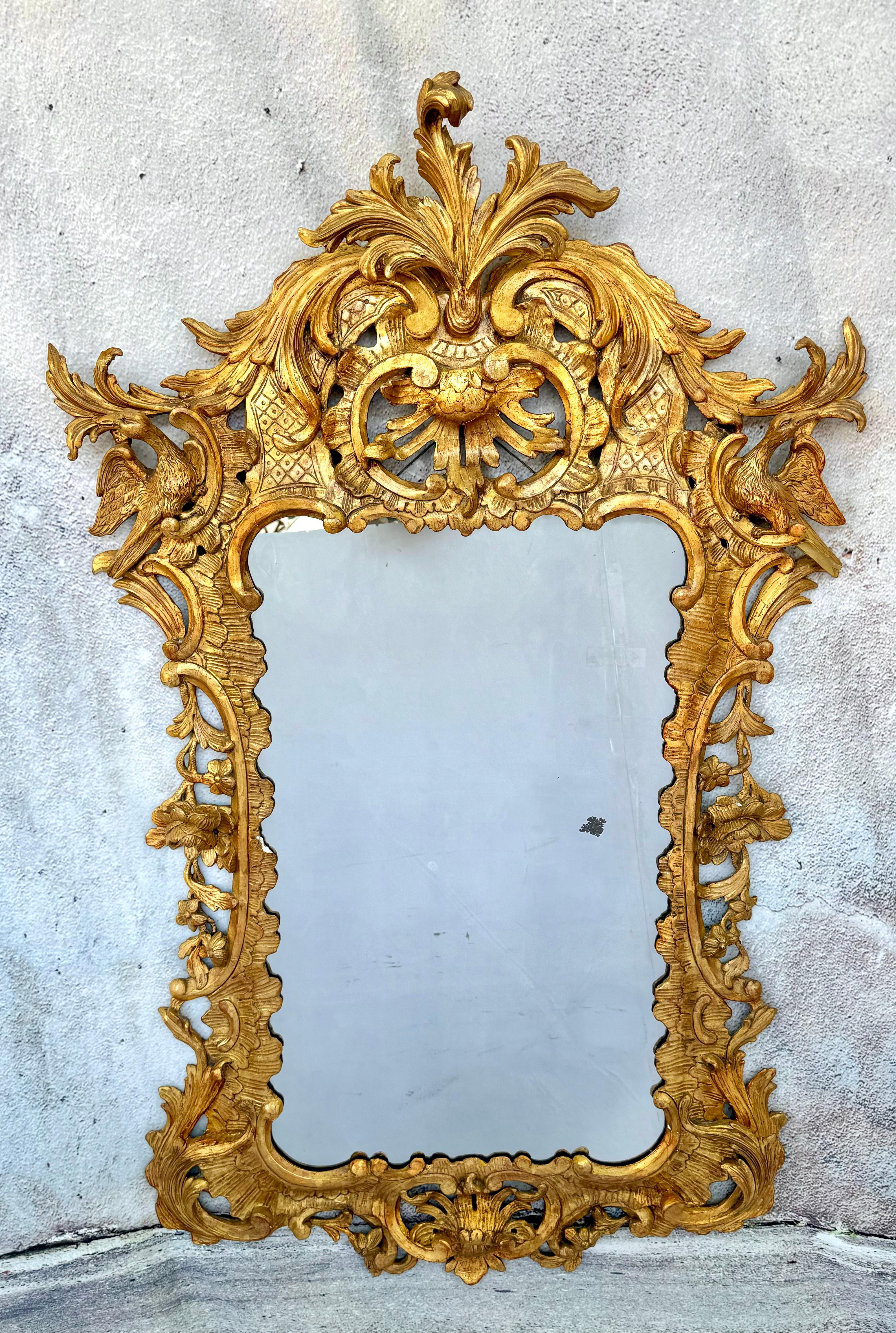 English Chippendale Carved Gilt Wood Mirror For Sale 8