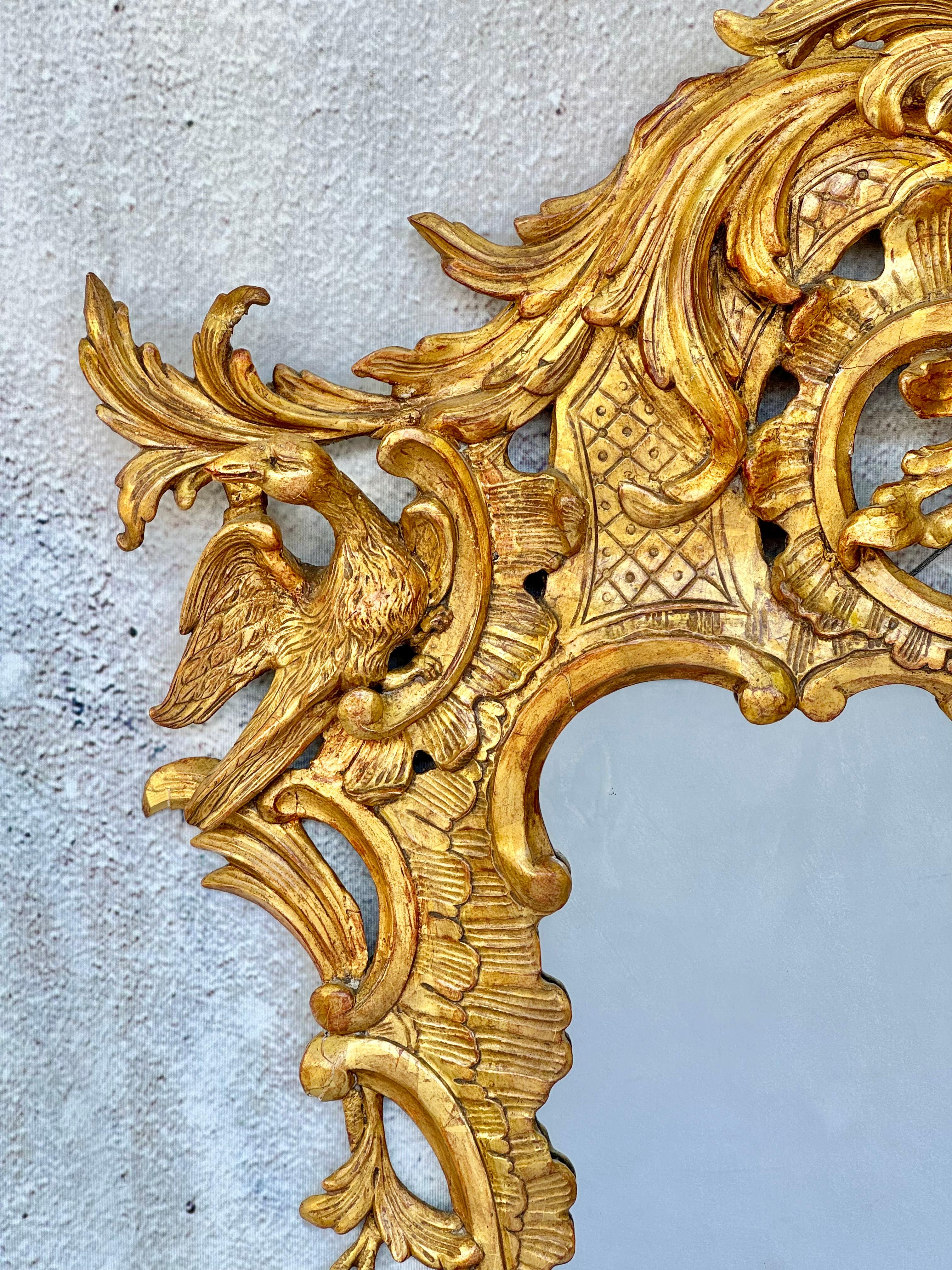 Englisch Chippendale geschnitzt vergoldet Wood Mirror (Rokoko) im Angebot