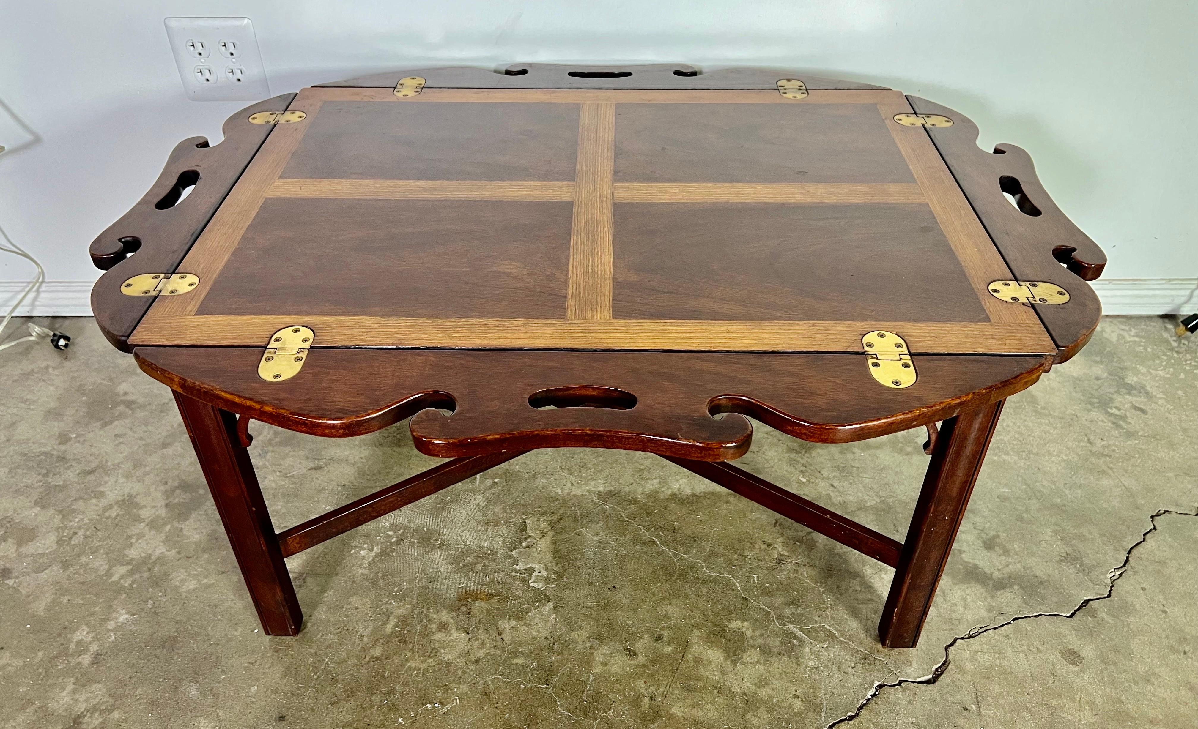 English Chippendale Inlaid Mahogany Tea Table C. 1940's For Sale 4