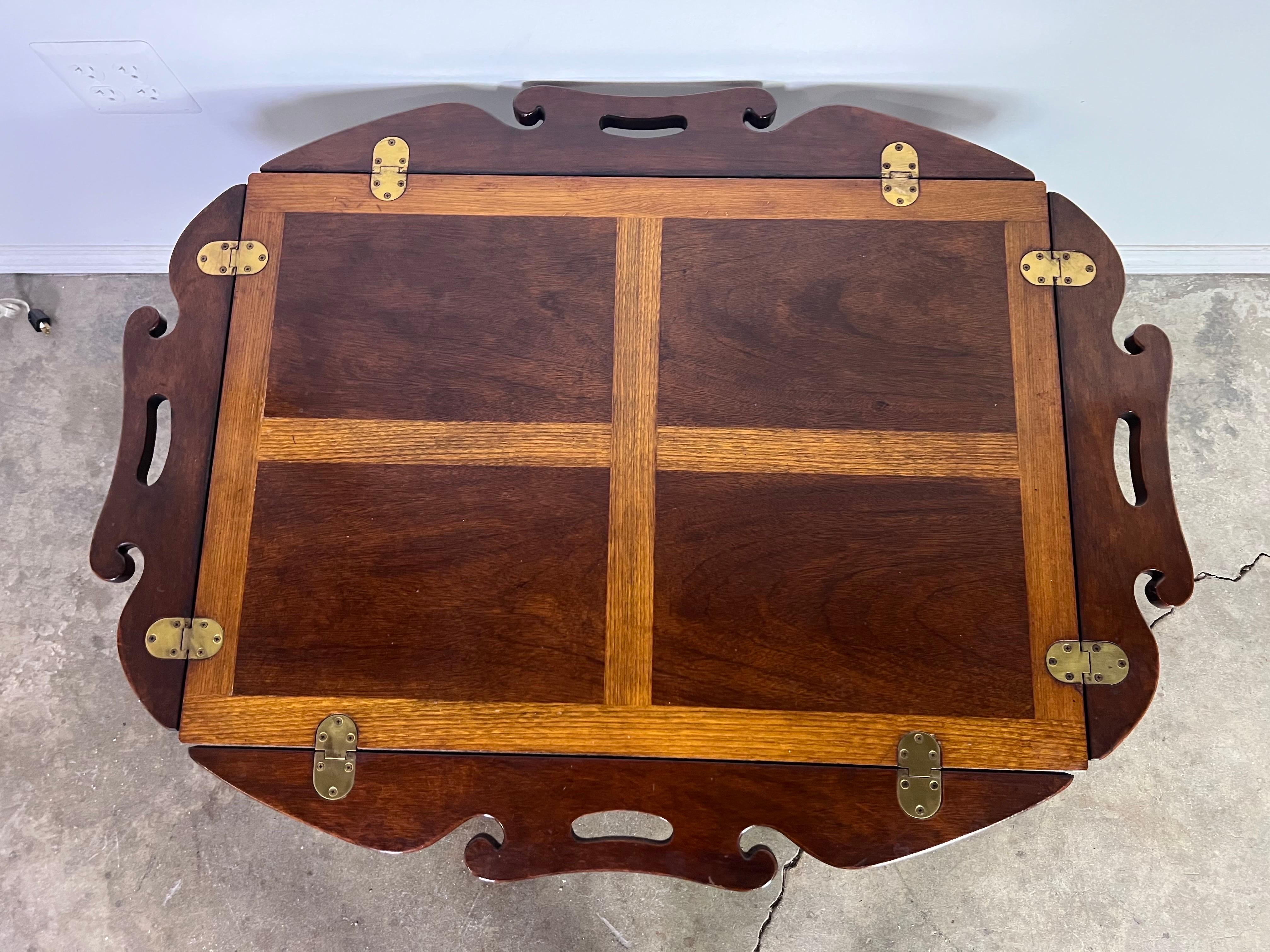 Mid-20th Century English Chippendale Inlaid Mahogany Tea Table C. 1940's For Sale