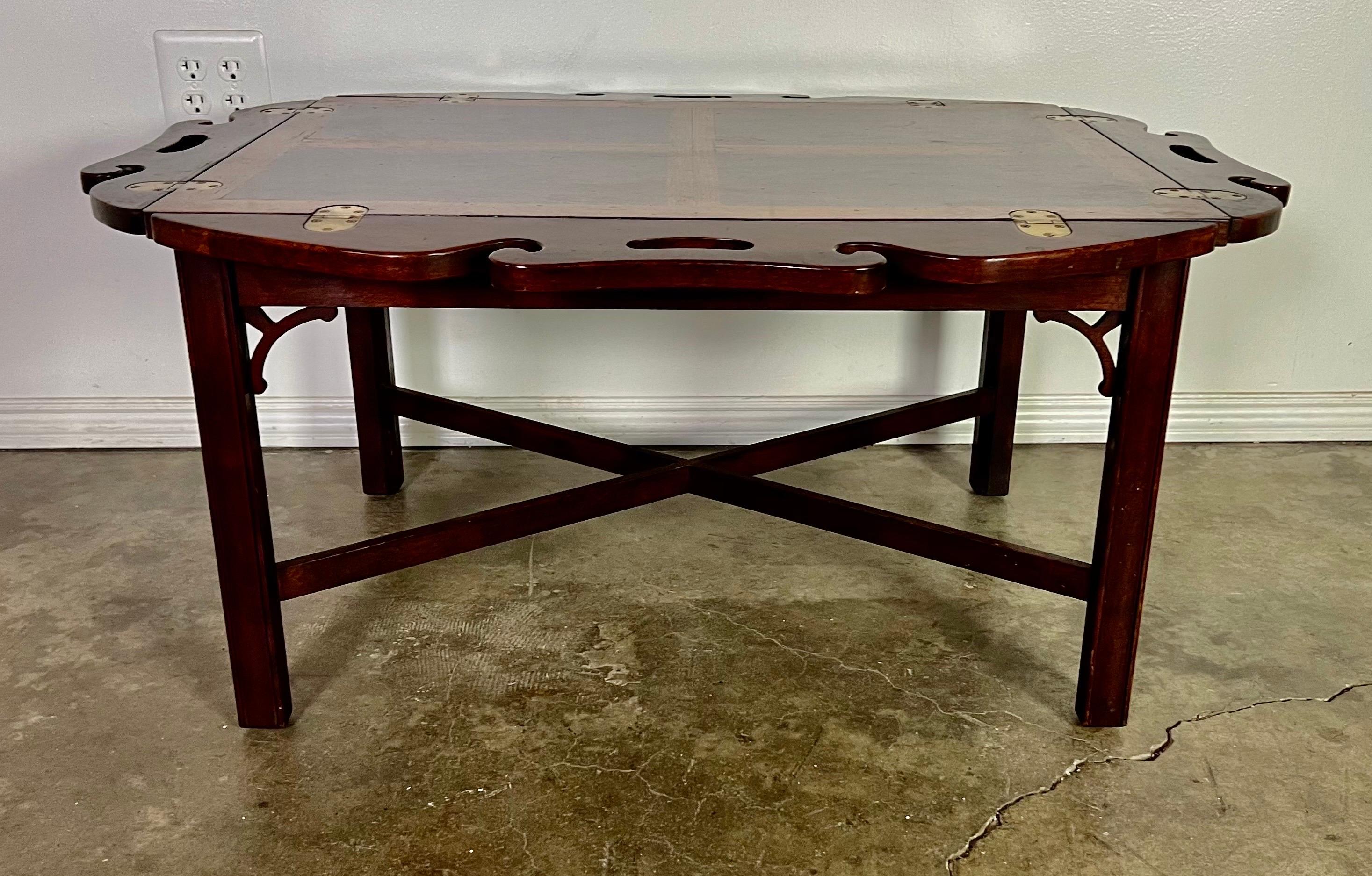 English Chippendale Inlaid Mahogany Tea Table C. 1940's For Sale 3
