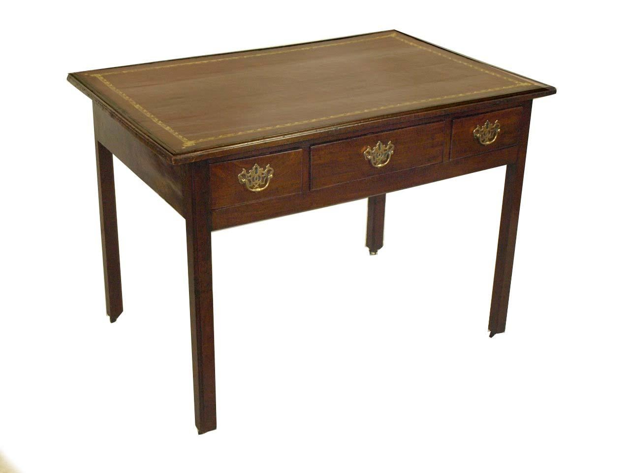 English Chippendale Leather Top Writing Table For Sale 1