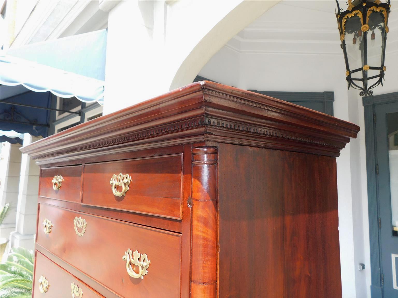 Mid-18th Century English Chippendale Maghogany Chest on Chest with Interior Desk, Circa 1750 For Sale