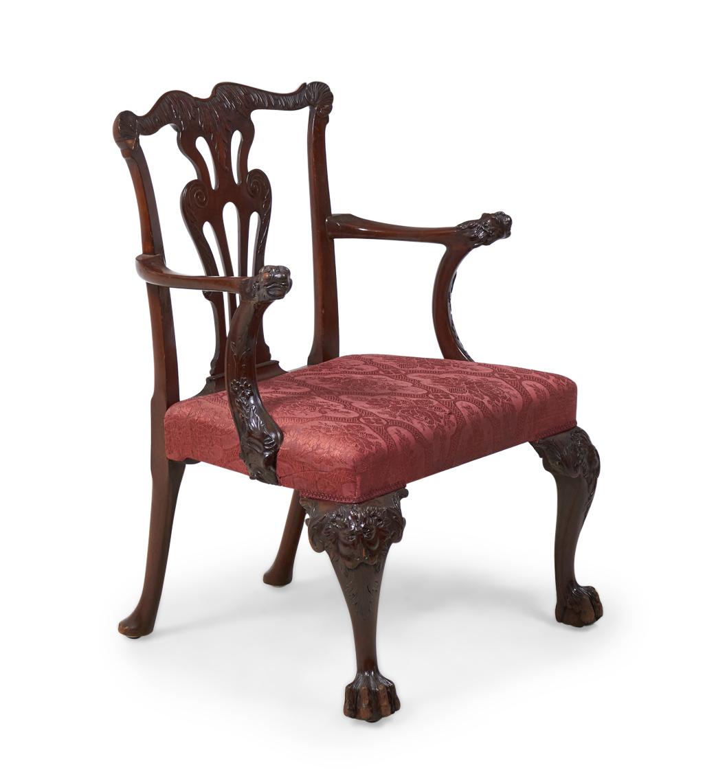Englischer Chippendale-Esszimmerstuhl aus Mahagoni mit roter Polsterung im Angebot 2