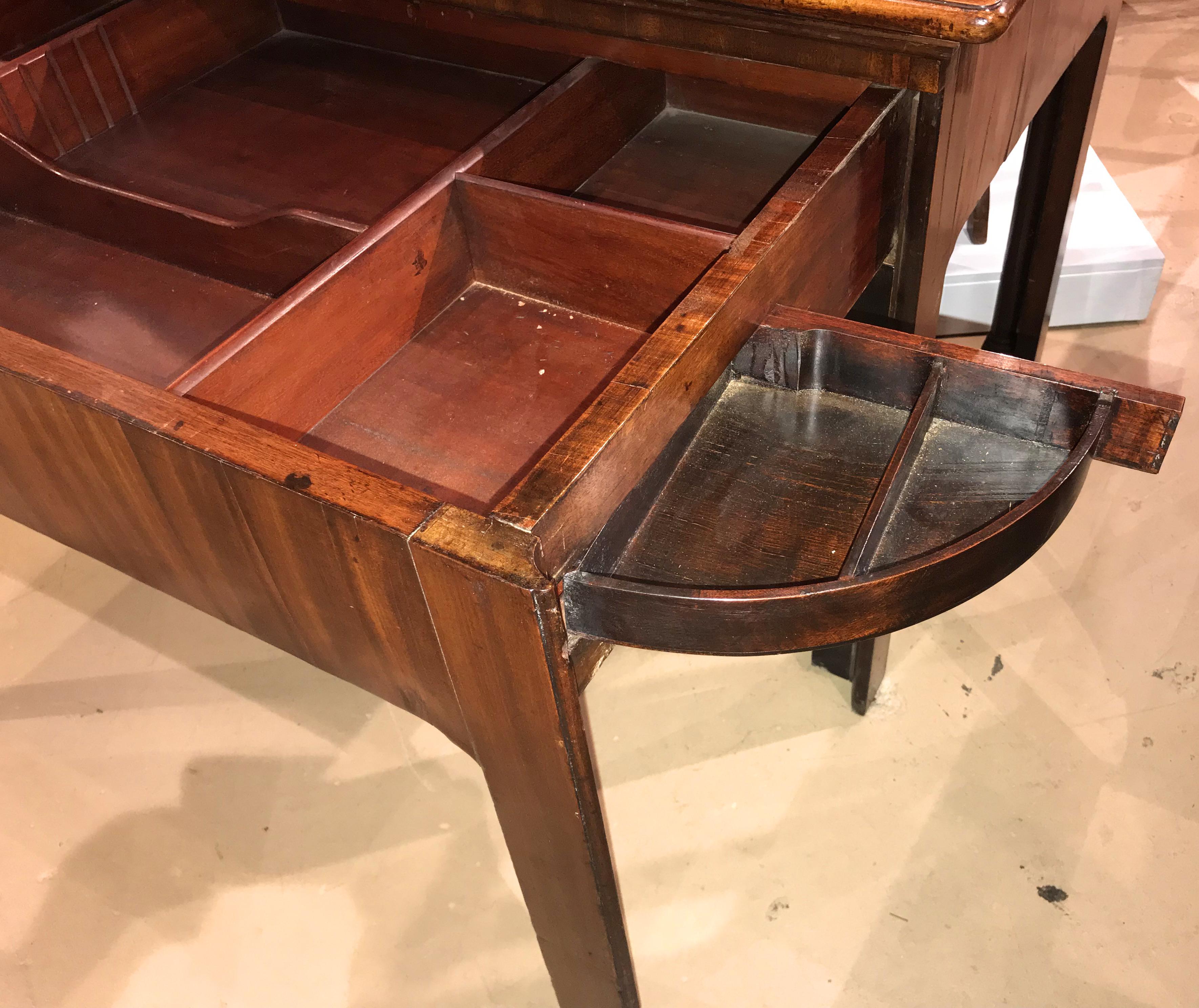 English Chippendale Mahogany Architect’s Desk or Design Table, circa 1780 For Sale 2