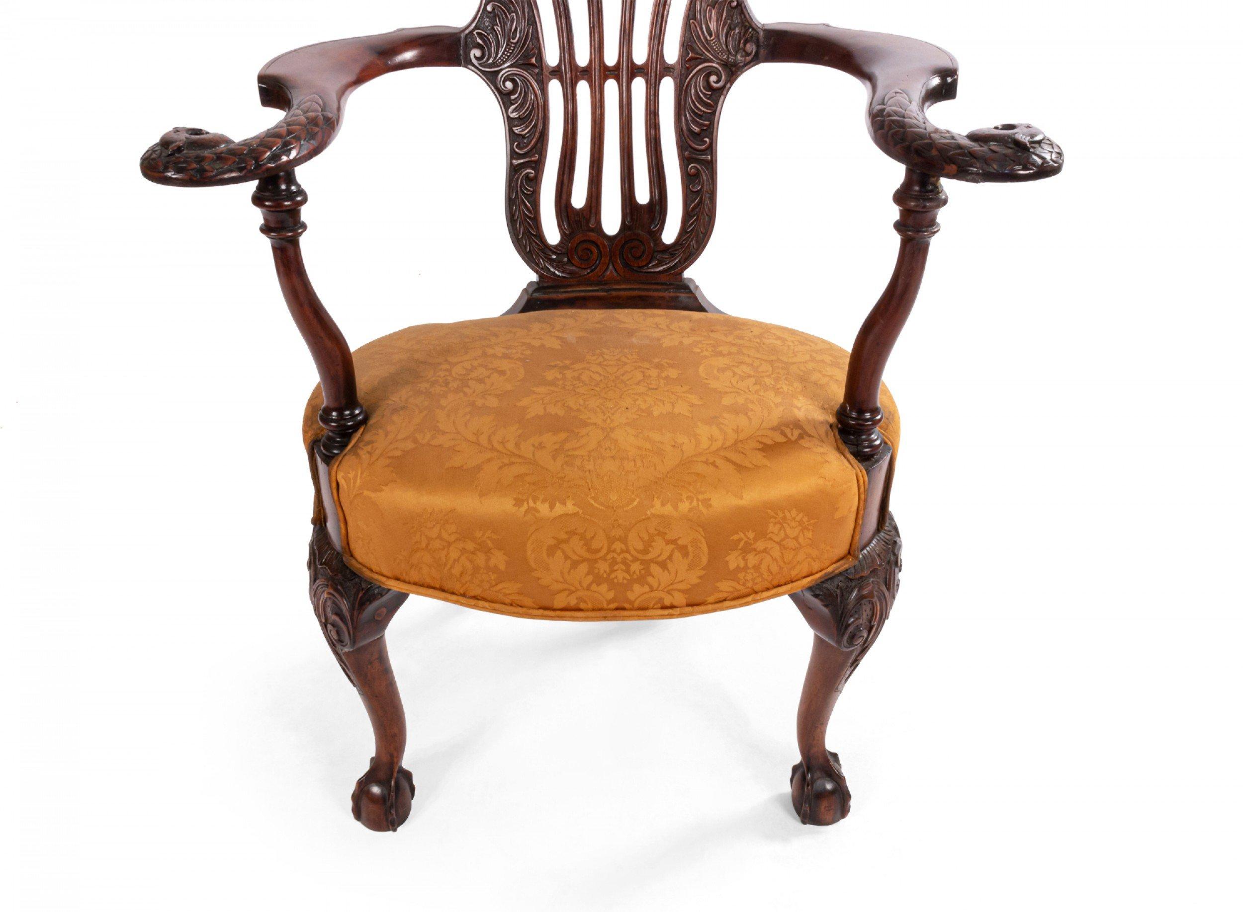 Poltrone Chippendale inglesi in mogano in vendita 4