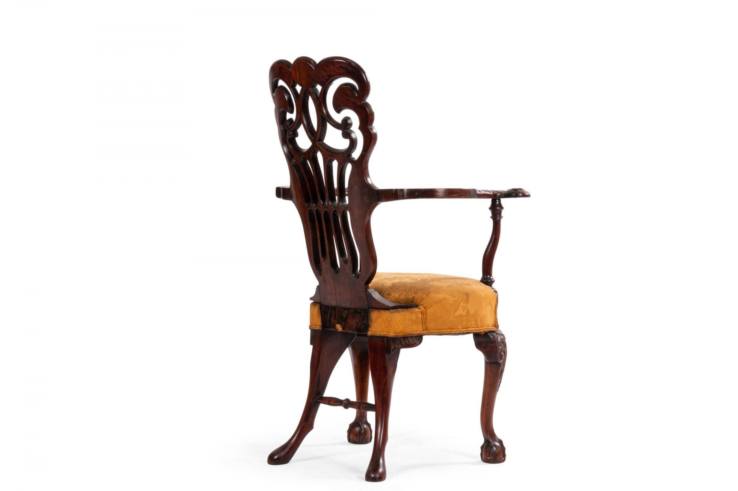 Tappezzeria Poltrone Chippendale inglesi in mogano in vendita