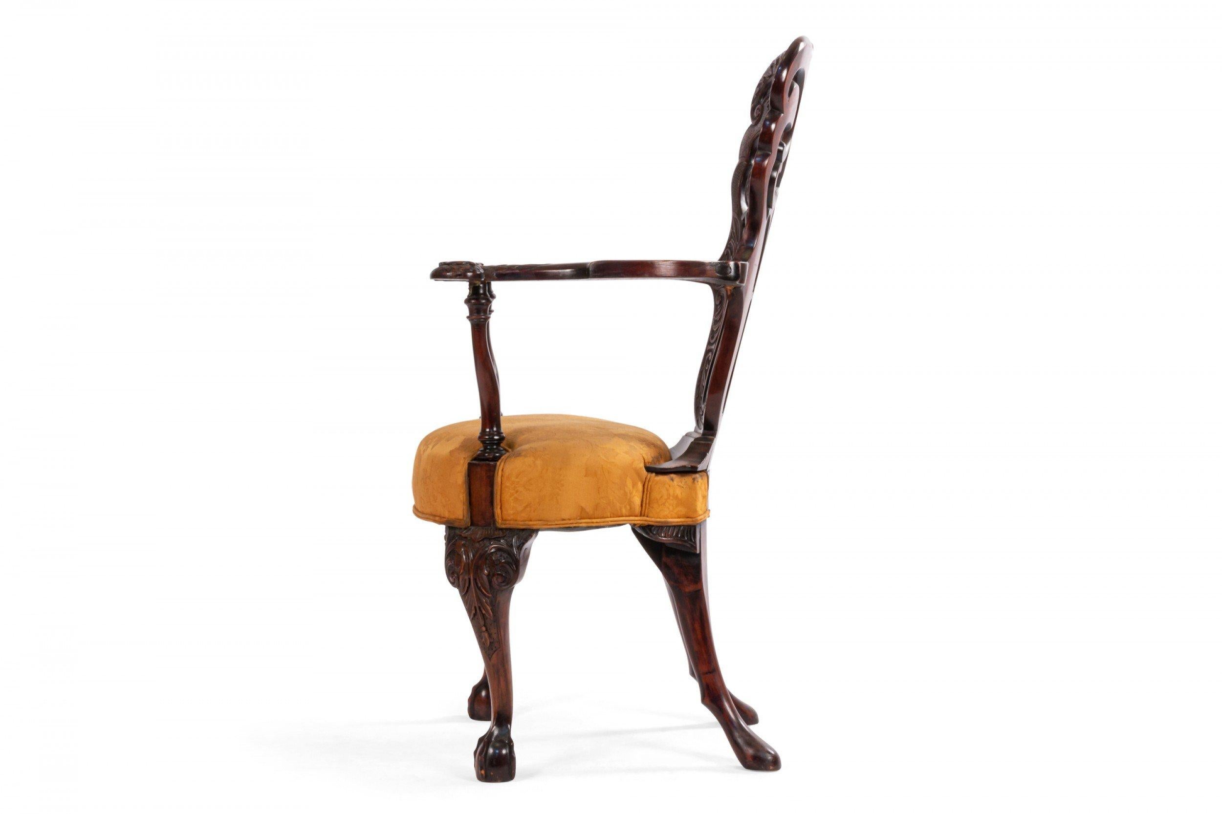 Poltrone Chippendale inglesi in mogano in vendita 3