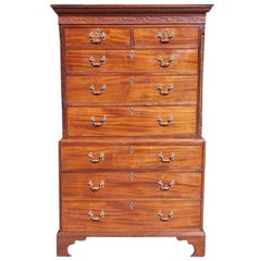 Antique English Chippendale Mahogany Graduated Chest on Chest. Circa 1770