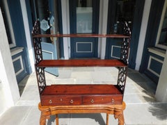 Étagère murale suspendue Chippendale anglaise en acajou avec Orig. Cuivres, vers 1780