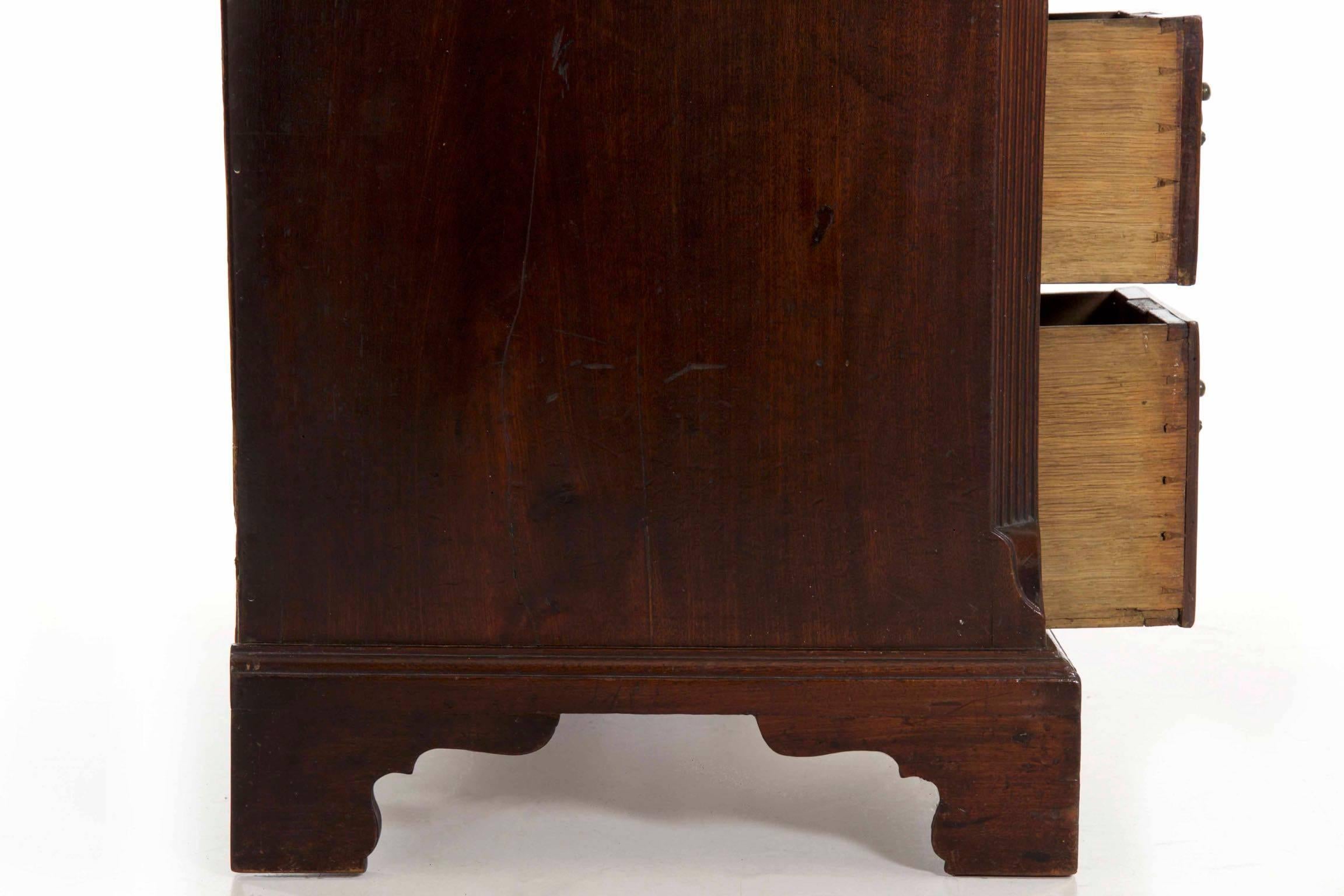 English Chippendale Mahogany Kneehole Writing Desk Table, circa 1750-1770 7