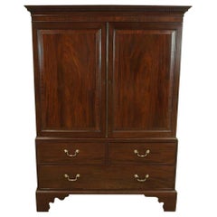 Prensa de lino inglesa de caoba Chippendale