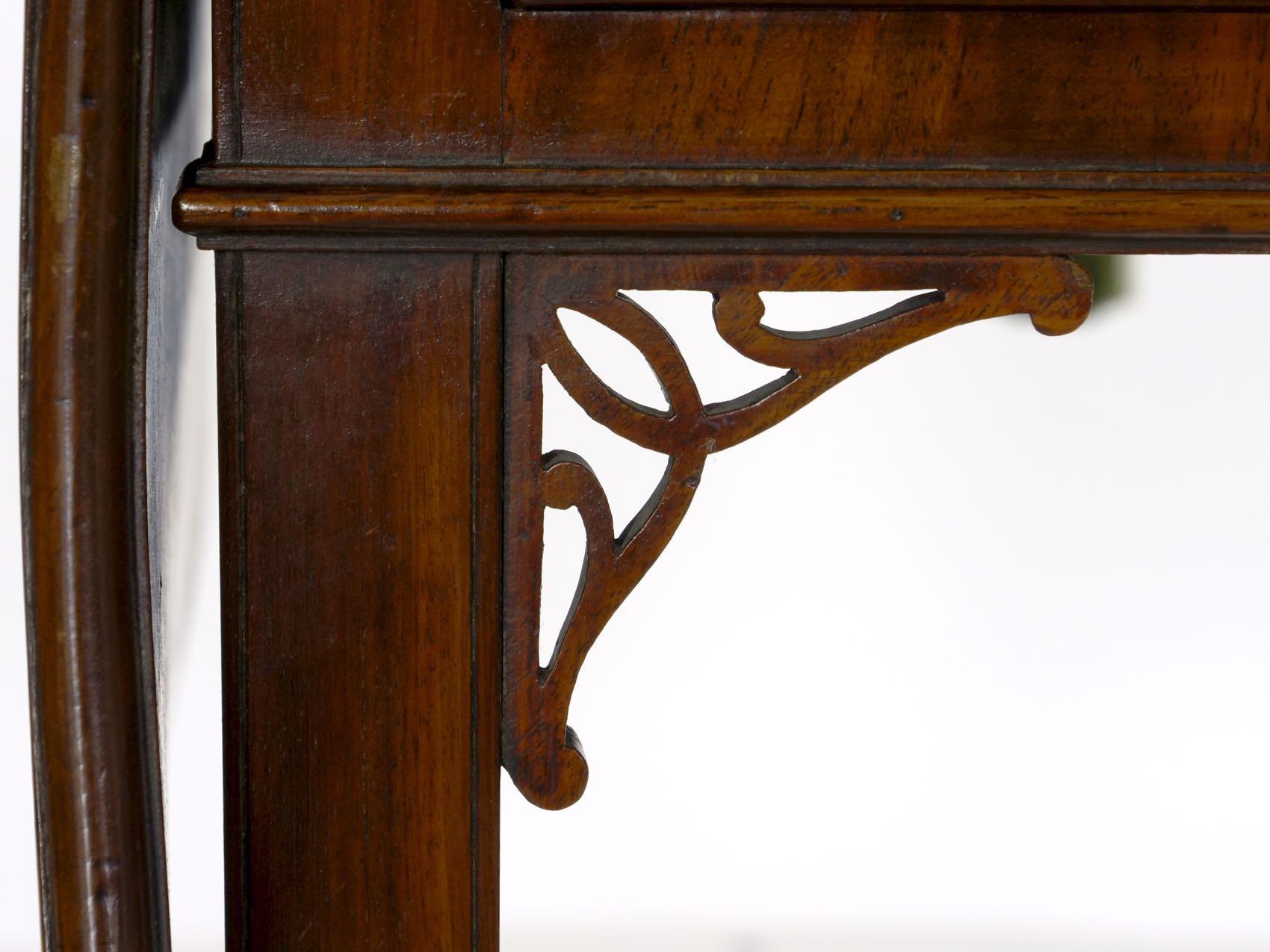 English Chippendale Mahogany Pembroke Accent Table, circa 1780 8