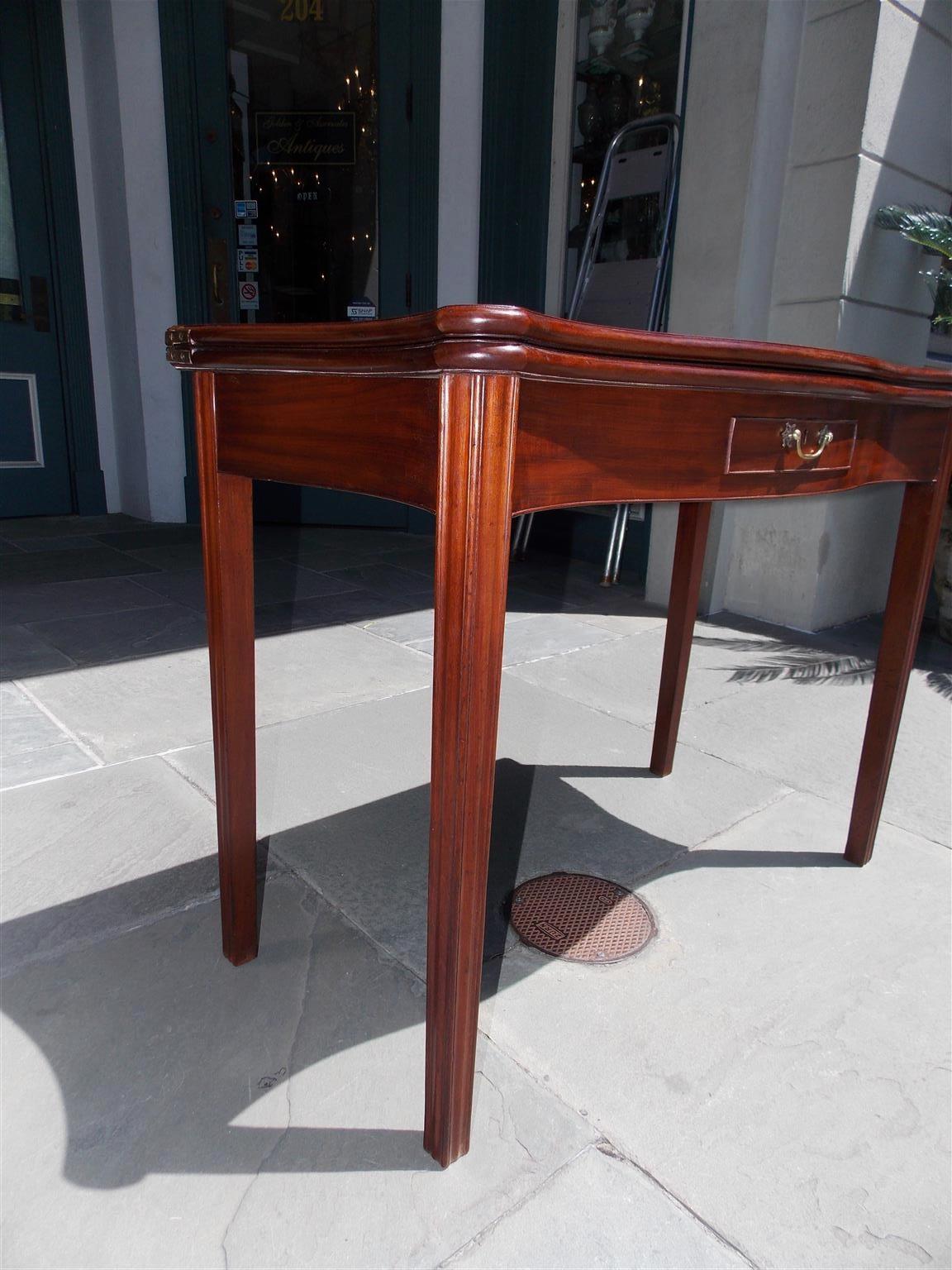 English Chippendale Mahogany Serpentine Hinged One Drawer Game Table, Circa 1760 For Sale 4