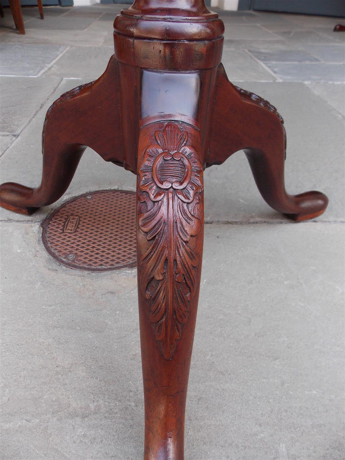 English Chippendale Mahogany Shell and Acanthus Carved Dessert Table, Circa 1760 For Sale 5