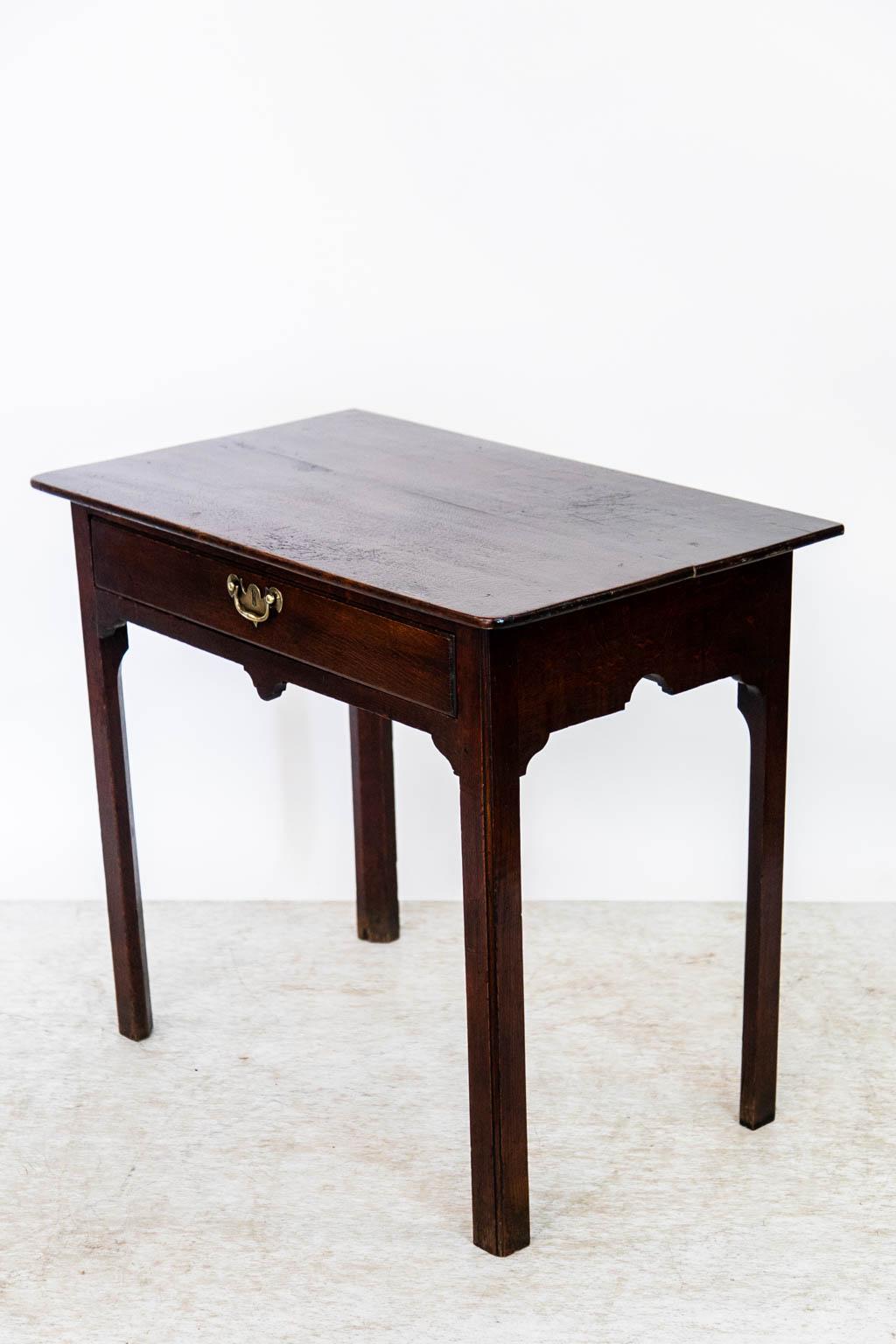 English Chippendale Mahogany Side Table For Sale 2