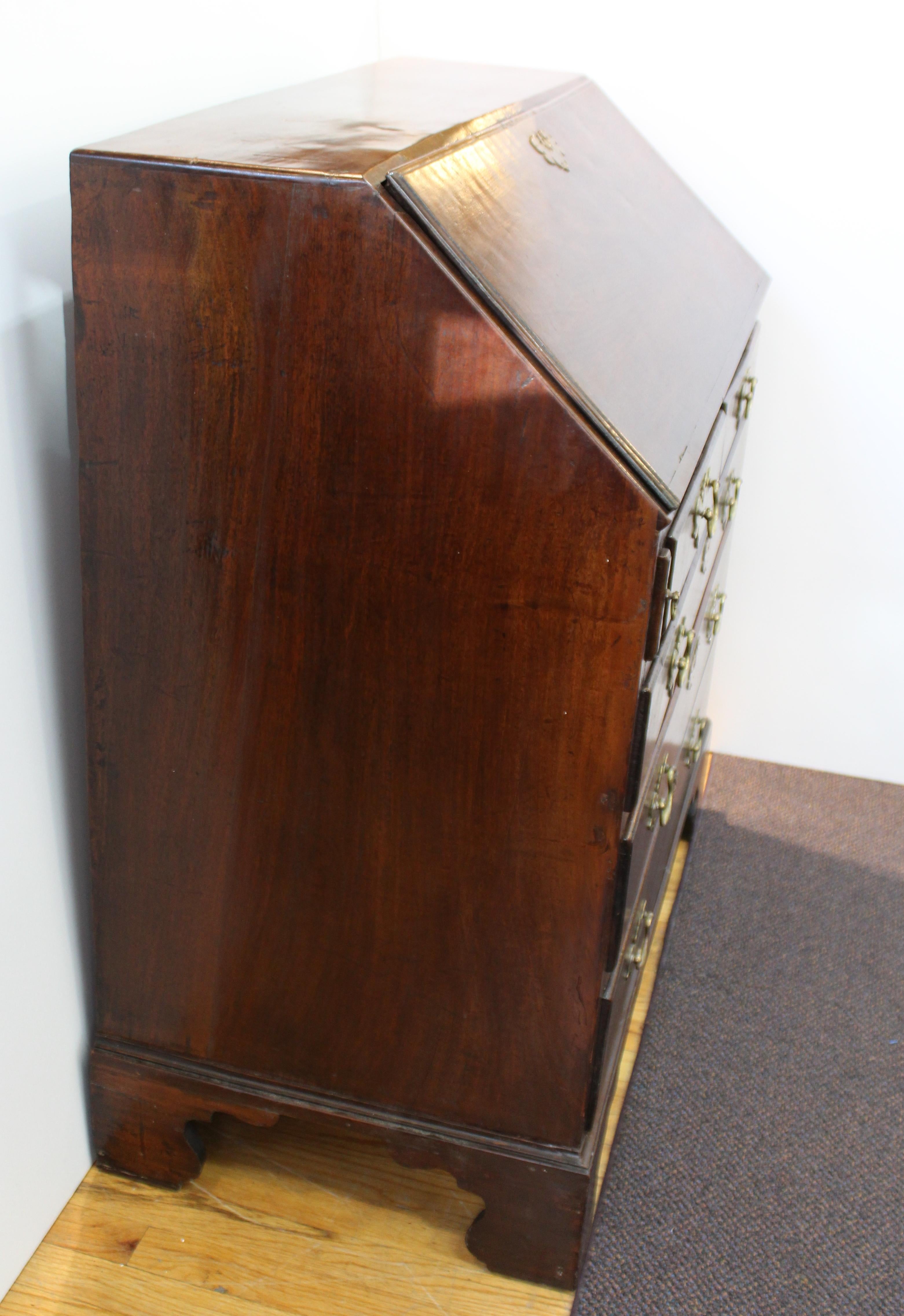 chippendale desk