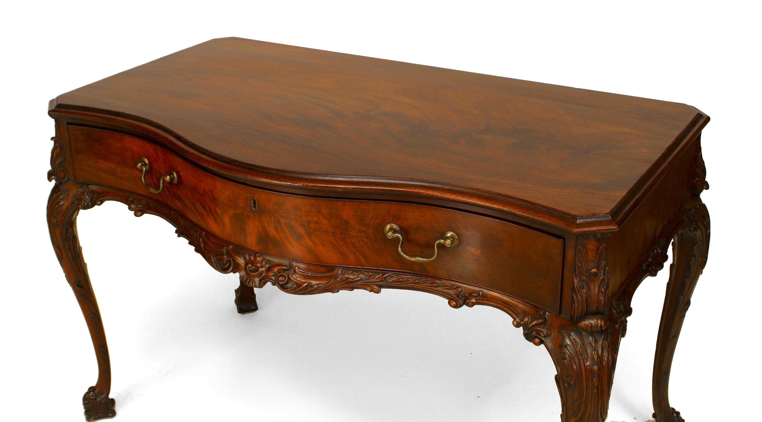 English Chippendale Mahogany Table Desk In Good Condition For Sale In New York, NY