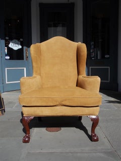 Silla inglesa Chippendale de caoba tapizada con respaldo de ala Ball and Claw, circa 1780