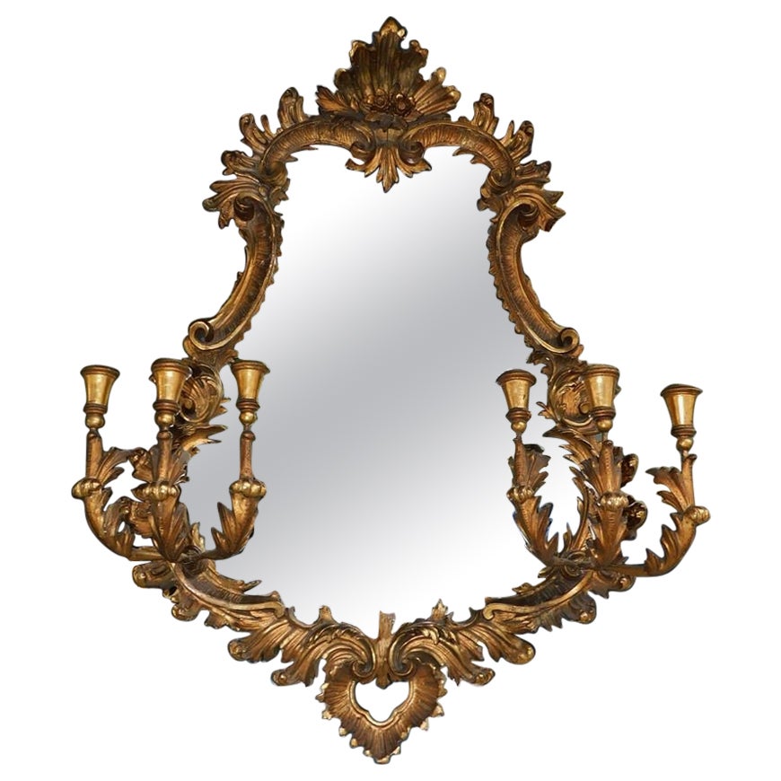 Espejo de pared inglés Chippendale de seis brazos con velas, madera dorada y follaje gesso, c. 1770