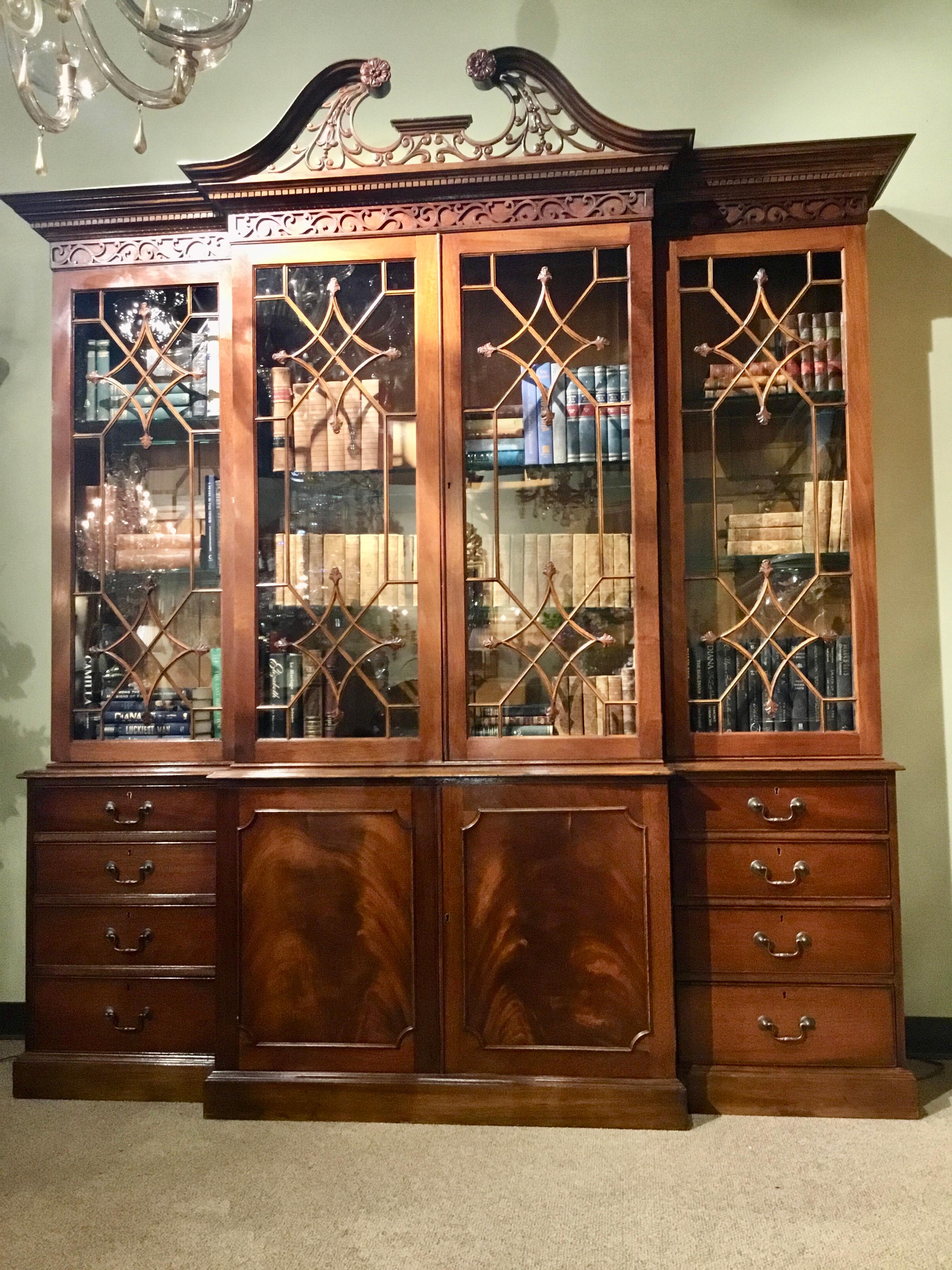 English Chippendale Style Breakfront/Bookcase, Mahogany with Arched Pediment 1