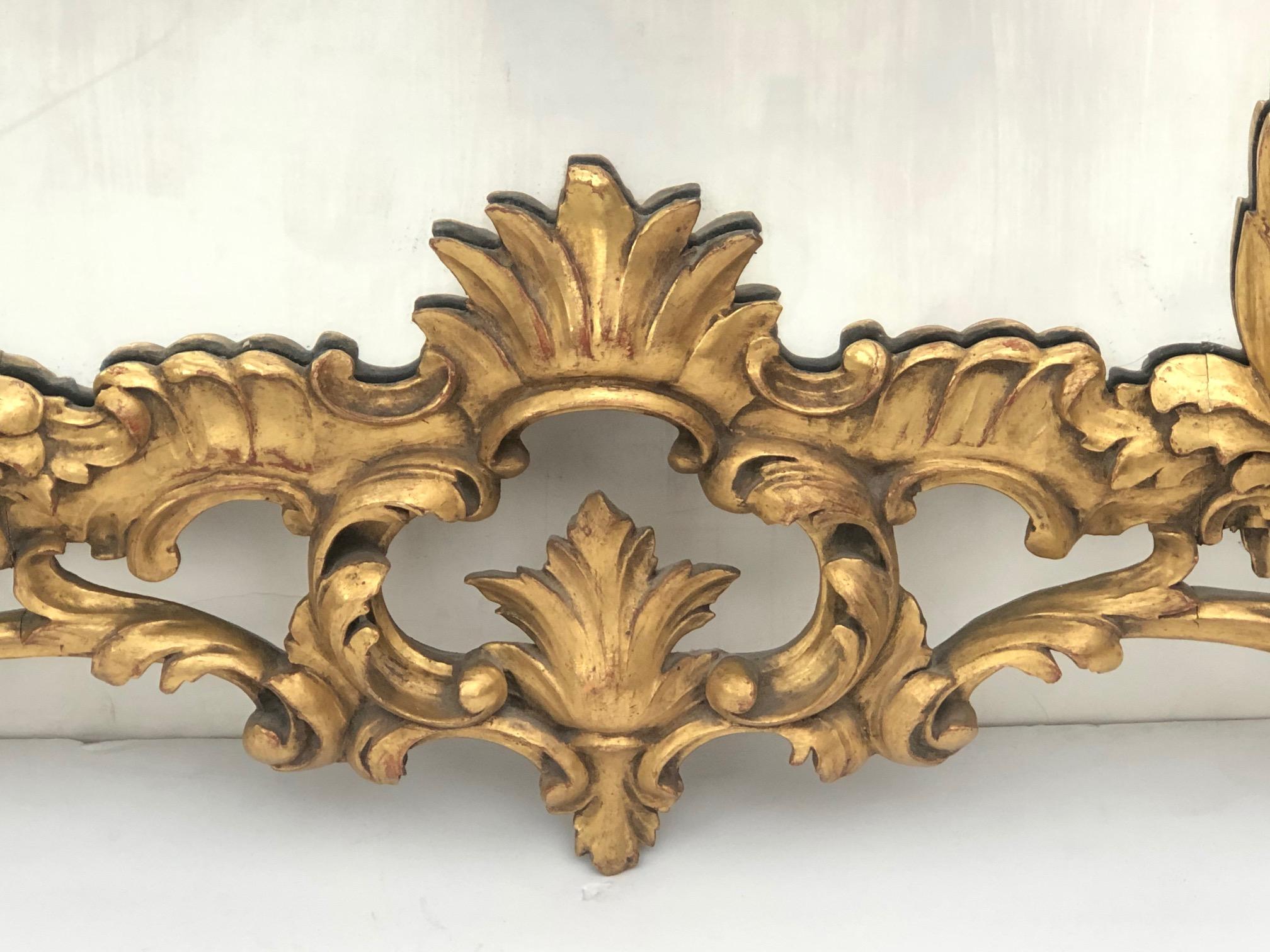 Chinese Chippendale English Chippendale Style Carved Giltwood Mirror in the Chinese Taste