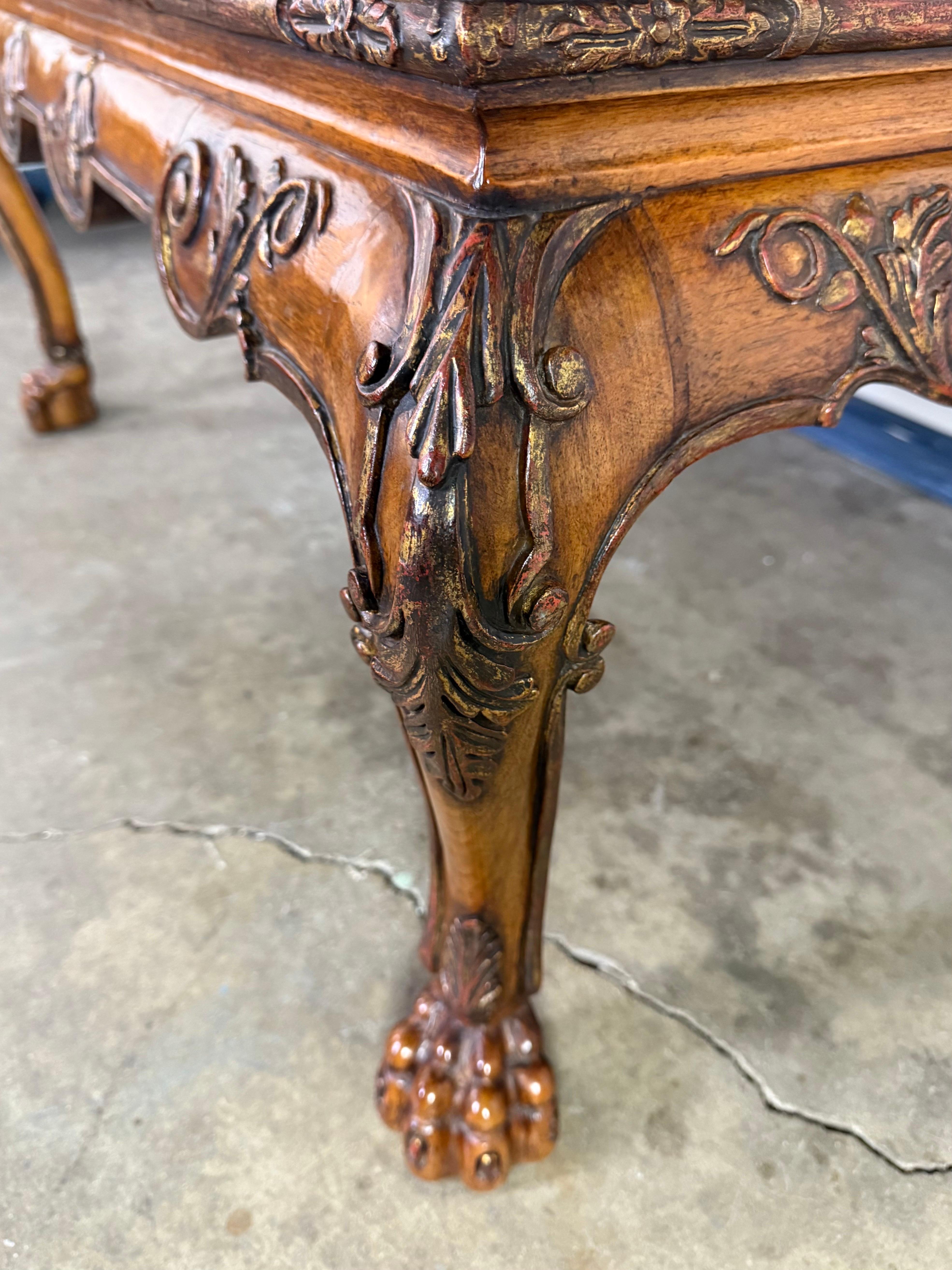 Table basse anglaise de style Chippendale en vente 6