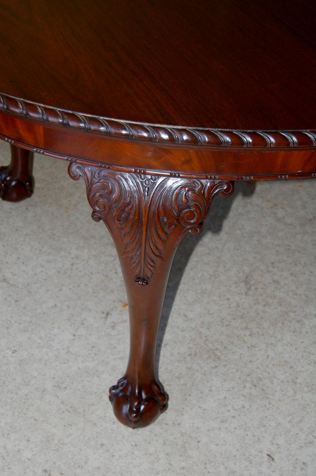 English Chippendale Style Early 20th Century Banquet Table Two Leaves 4