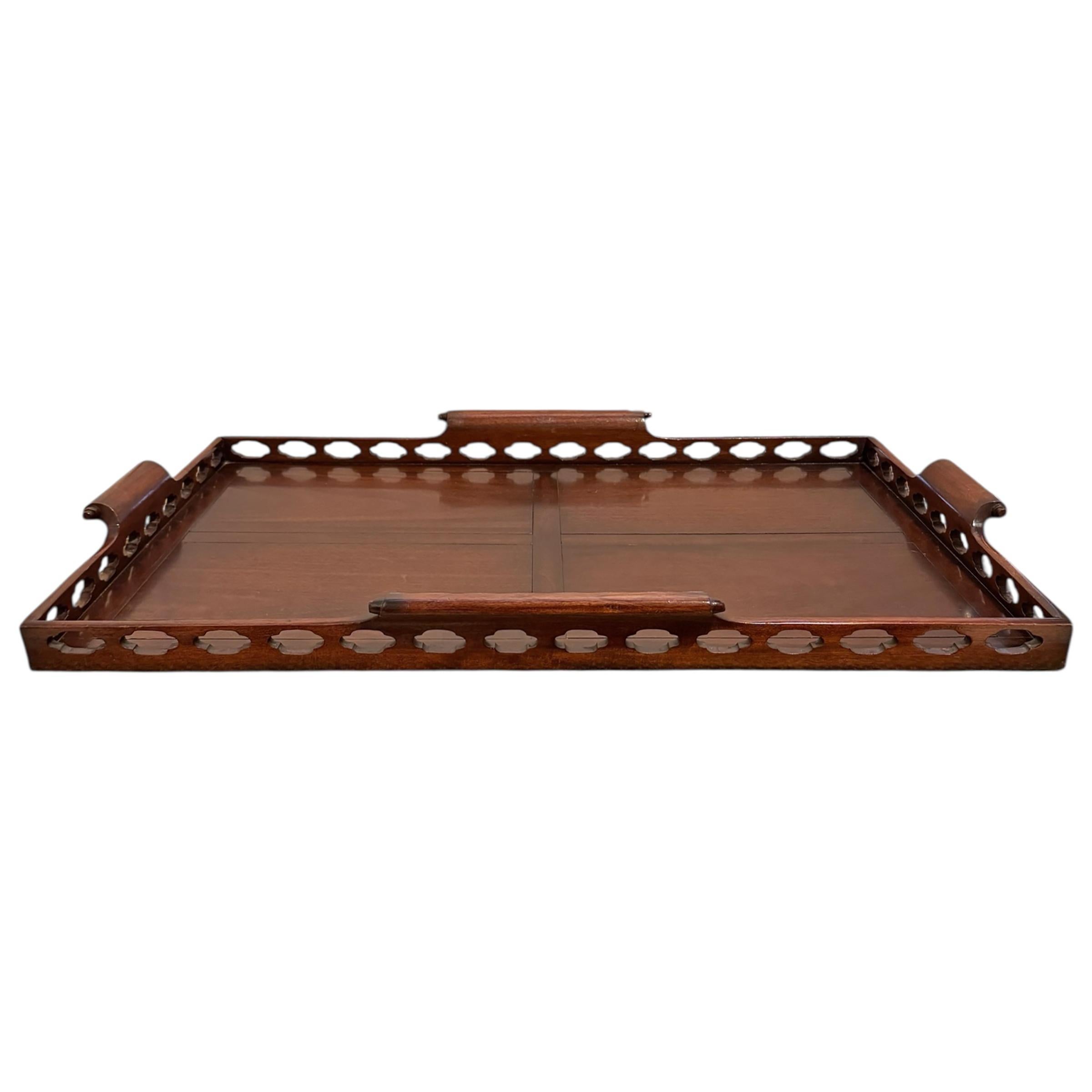English Chippendale-Style Tray Inglés en venta