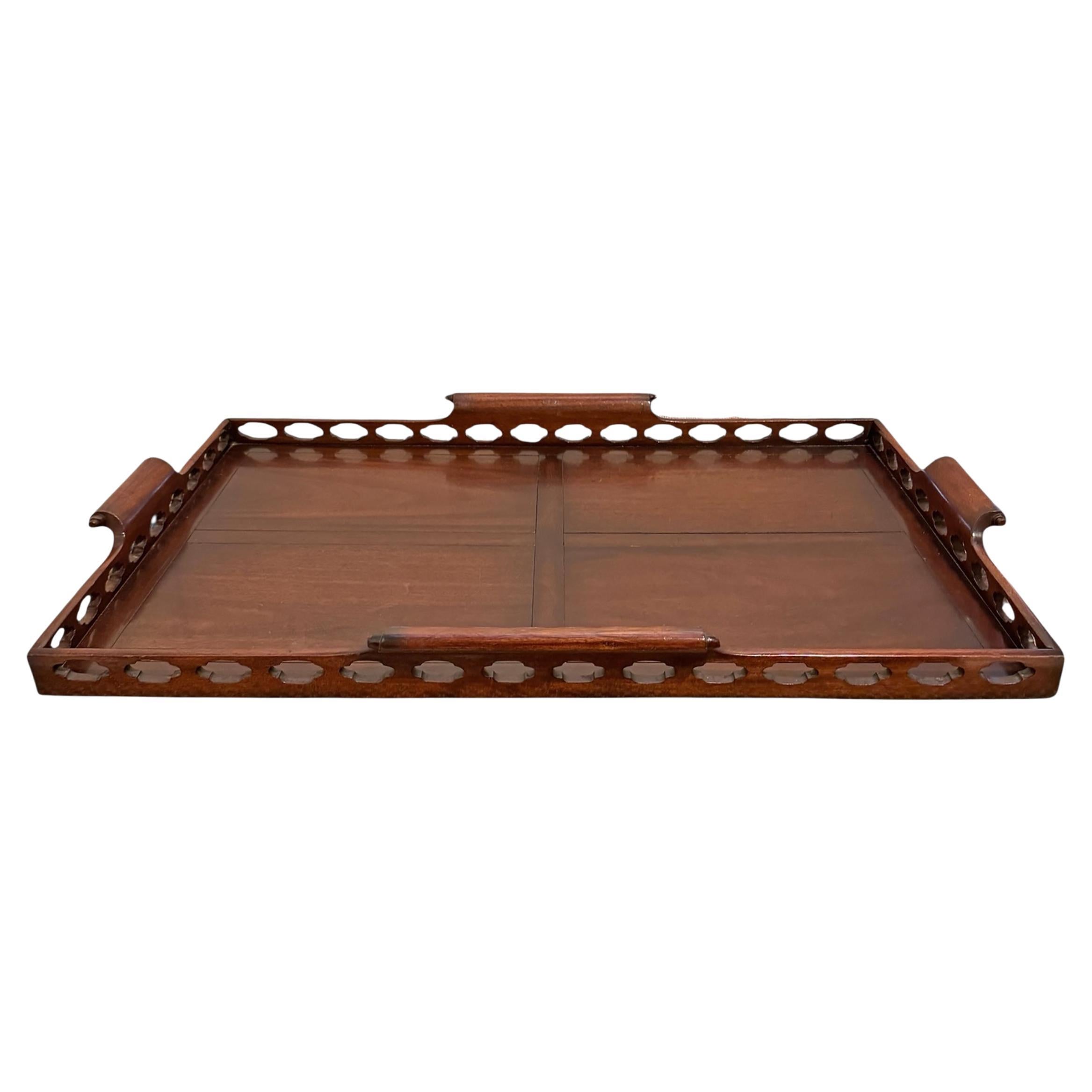 English Chippendale-Style Tray en venta