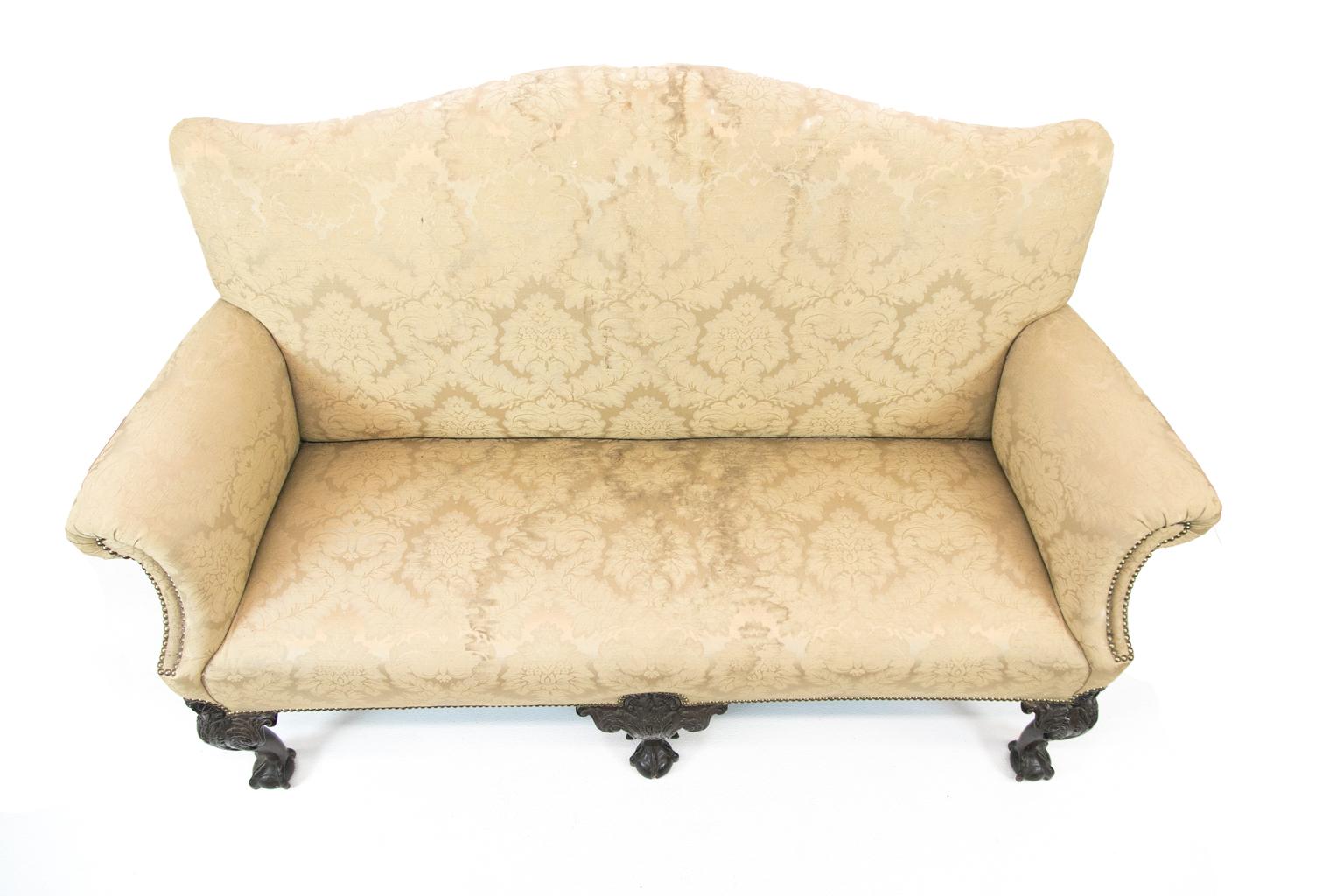 chippendale settee