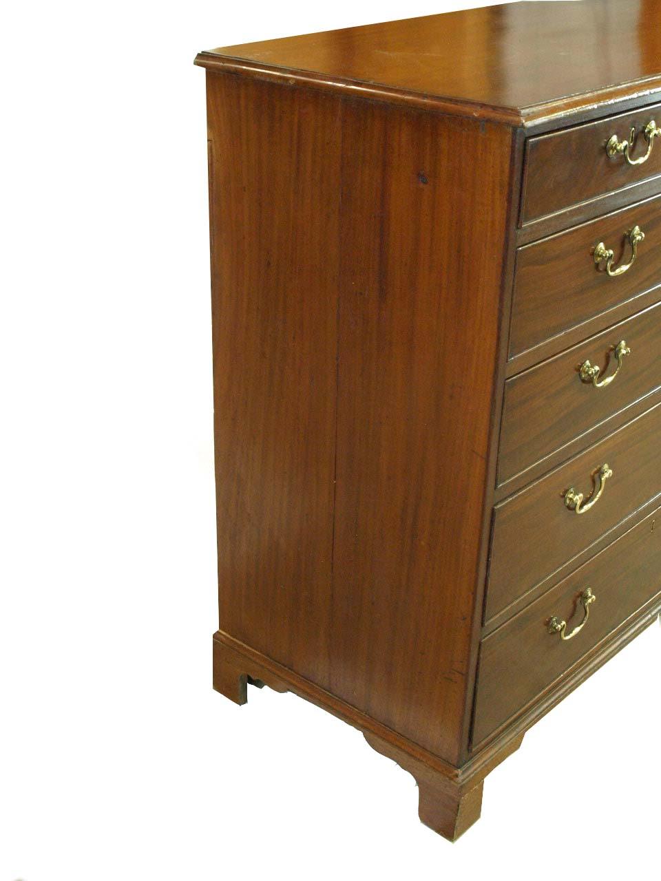 English Chippendale tall chest, with two over four graduated drawers, brass swan neck pulls, resting on original bracket feet. Excellent condition with beautiful color and patina.