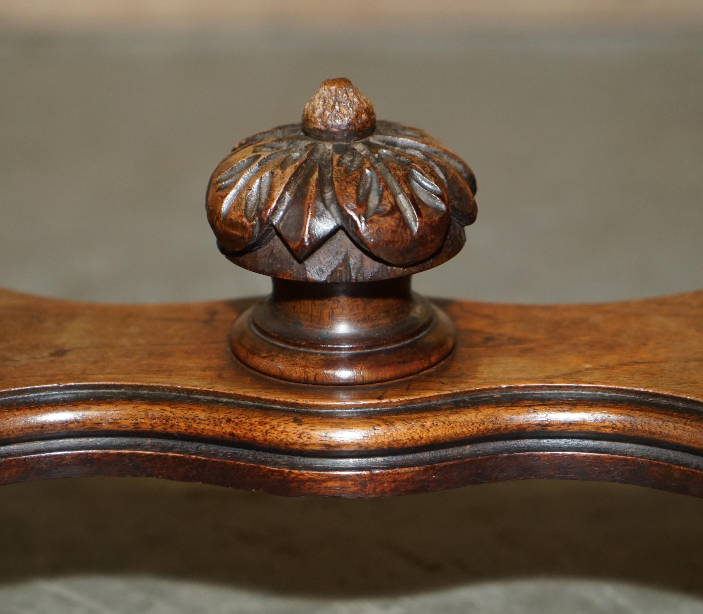 English Circa 1880 Ornately Hand Carved Swan Oak Side End Table Solid Marble Top 4