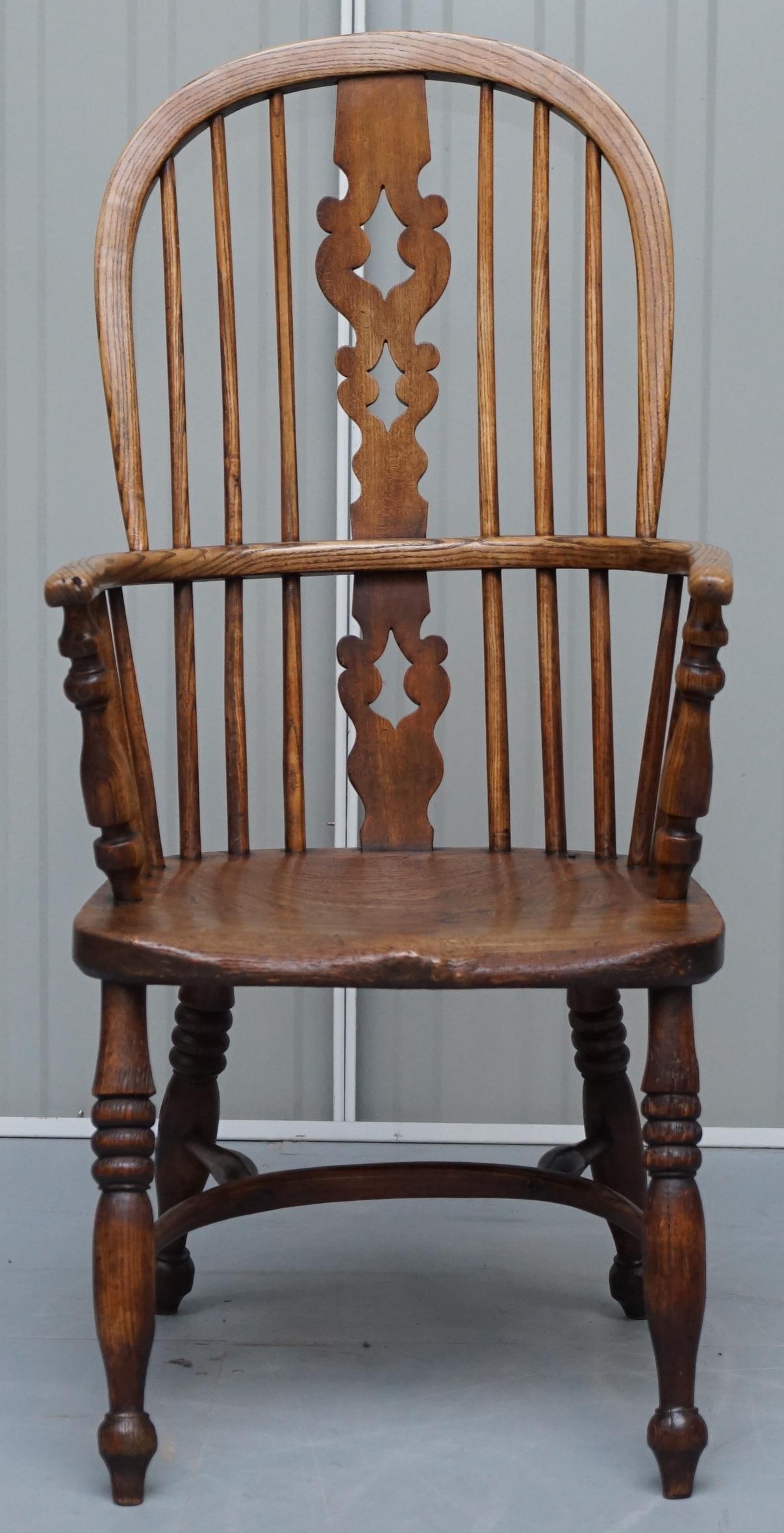 We are delighted to offer for sale this stunning early 19th century English classic antique elm hoop back west country Windsor armchair with traces of original paint

A highly coveted, well made and decorative armchair, in the traditional Elm,