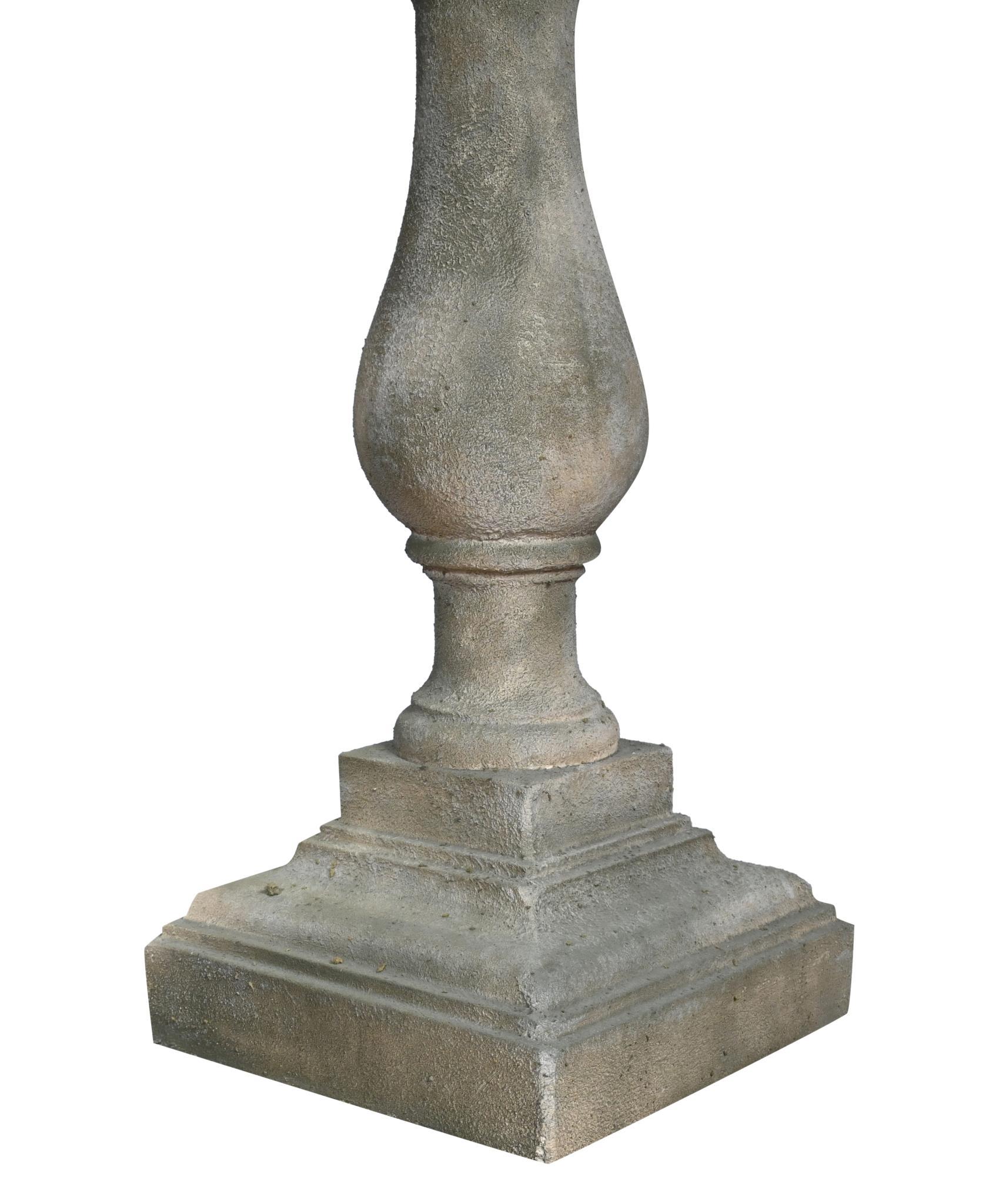 You are viewing a gorgeous Victorian style bird bath or garden font
Very classic look great for the garden to get the birds preening and drinking
Crafted from reconstituted stone with lovely weathered look
Offered in great shape ready for home use