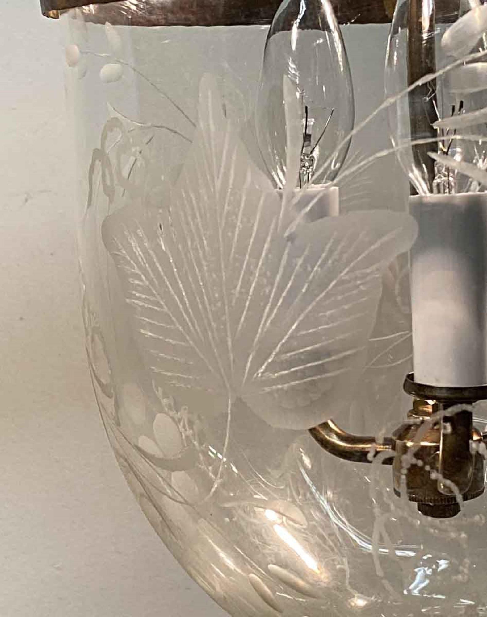 English Clear Bell Jar Pendant Lantern with Etched Floral Pattern In Good Condition In New York, NY