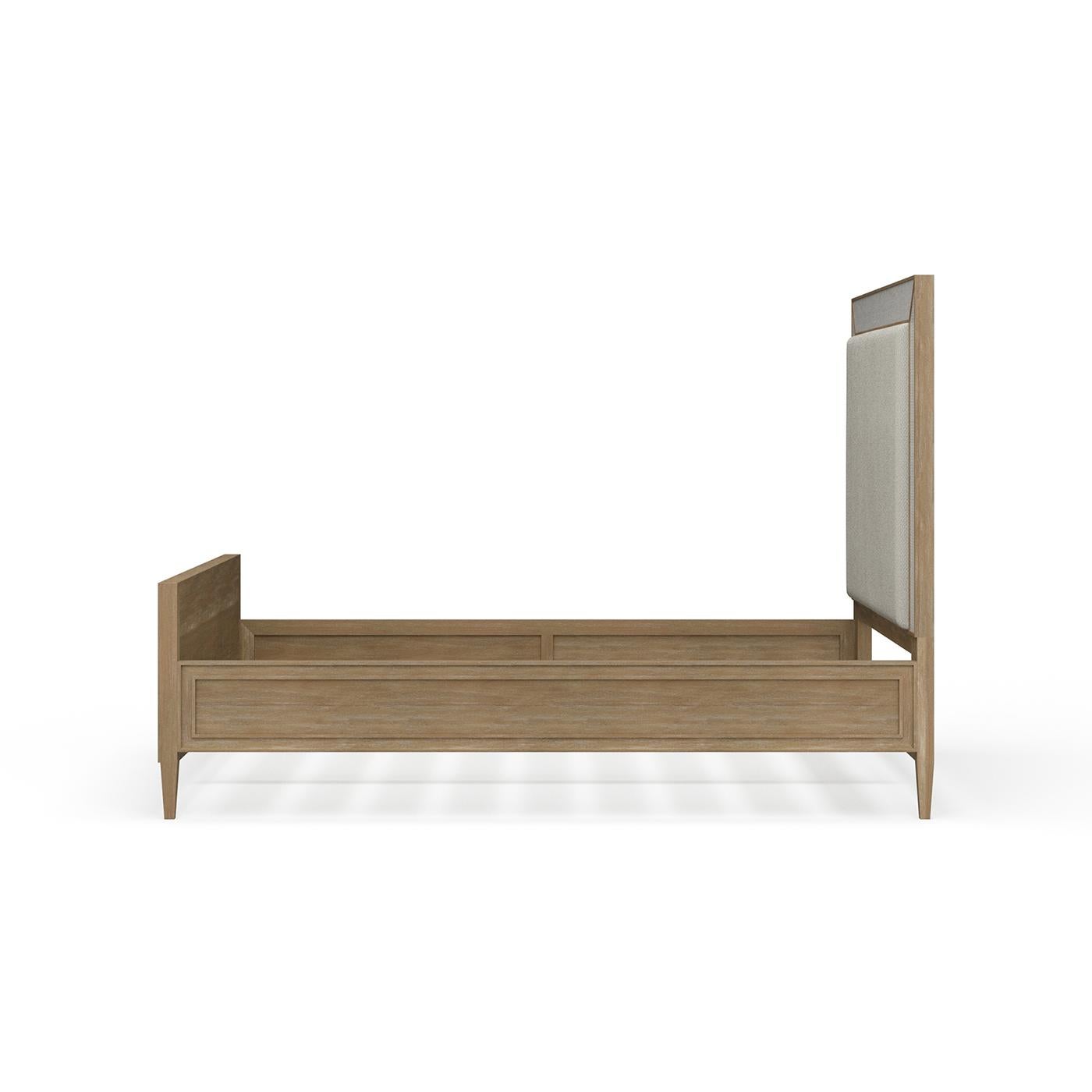 Asian English Coastal Modern Queen Bed For Sale