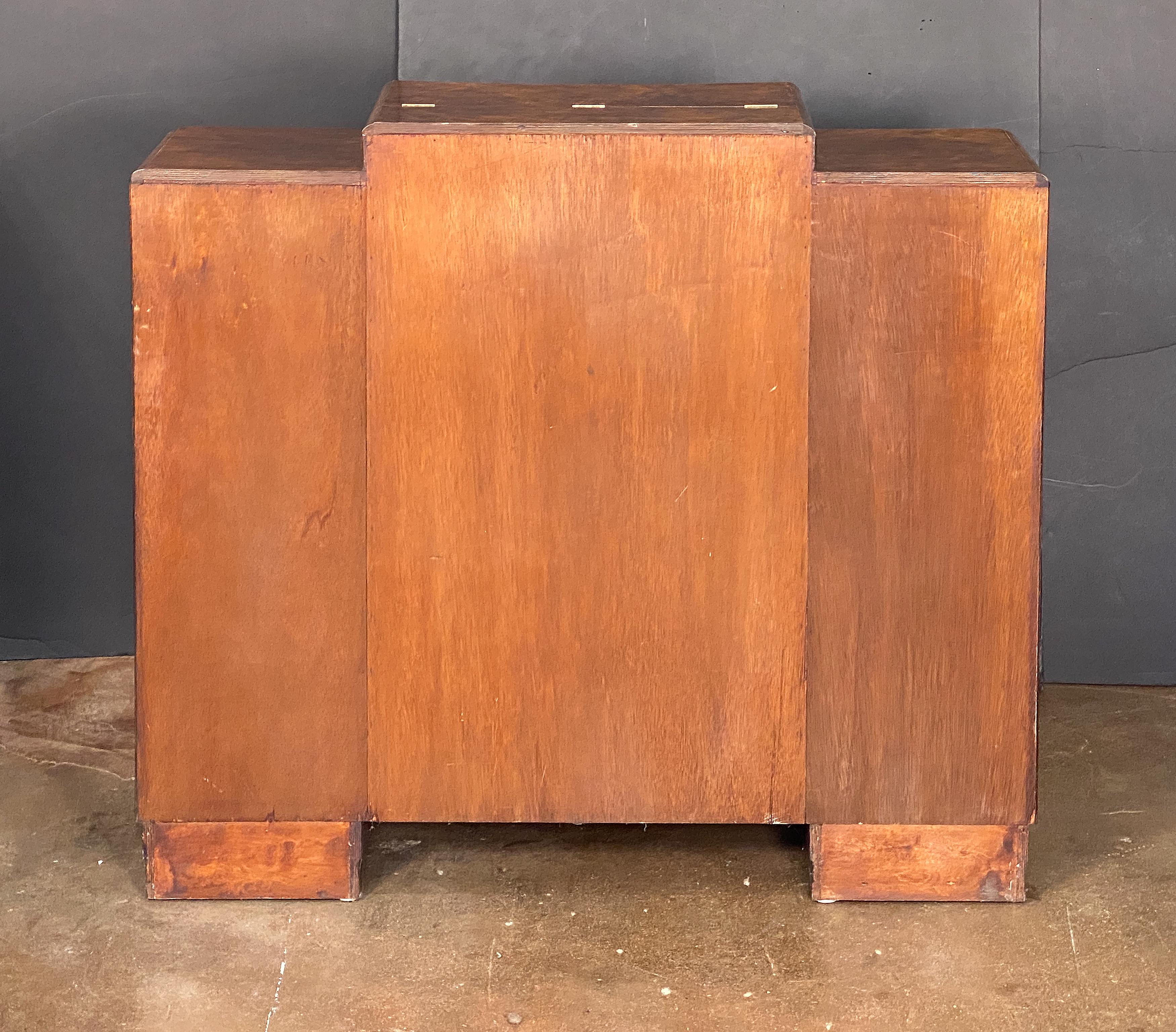 Bar à cocktails ou meuble à boissons anglais de l'époque Art Déco en vente 7